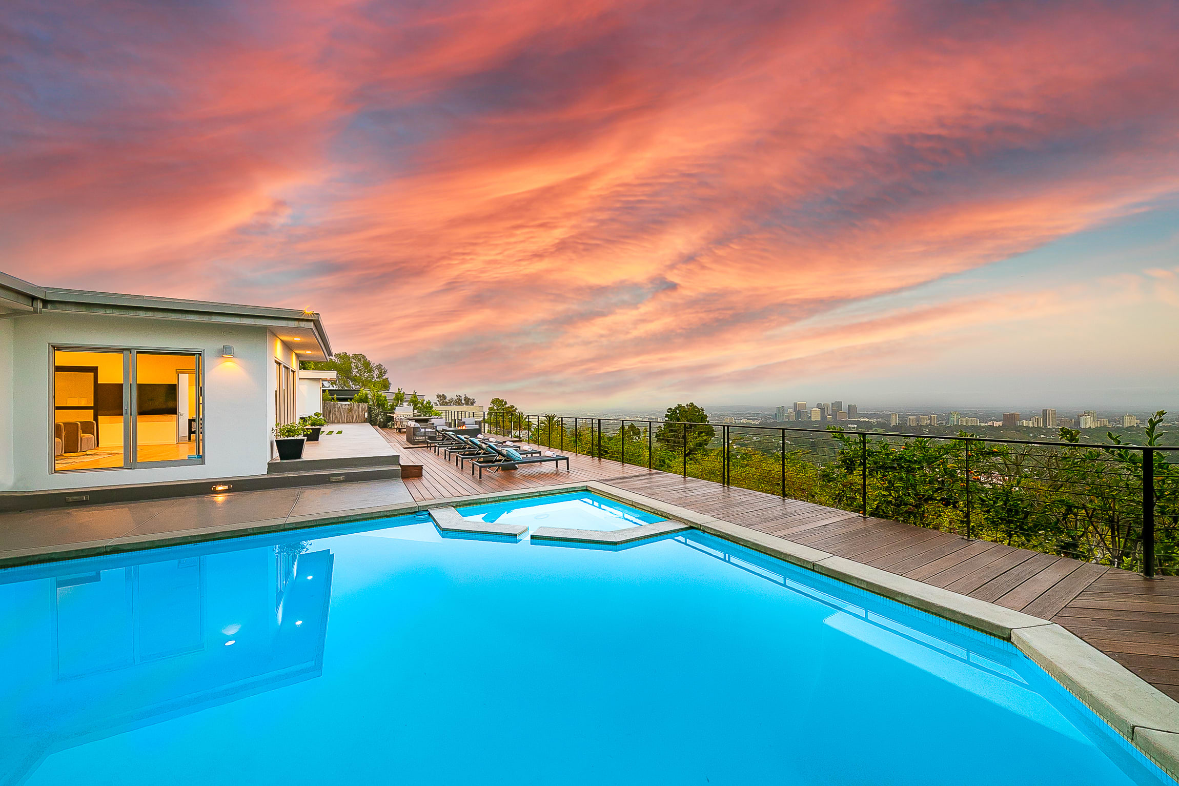 The Beverly Hills Skyline Villa - Picture 1