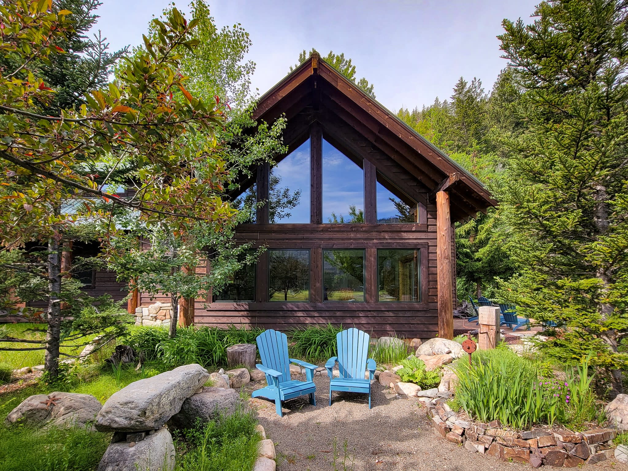 Fireside Lodge - spacious home in Mazama — Winthrop, WA — vacation rental