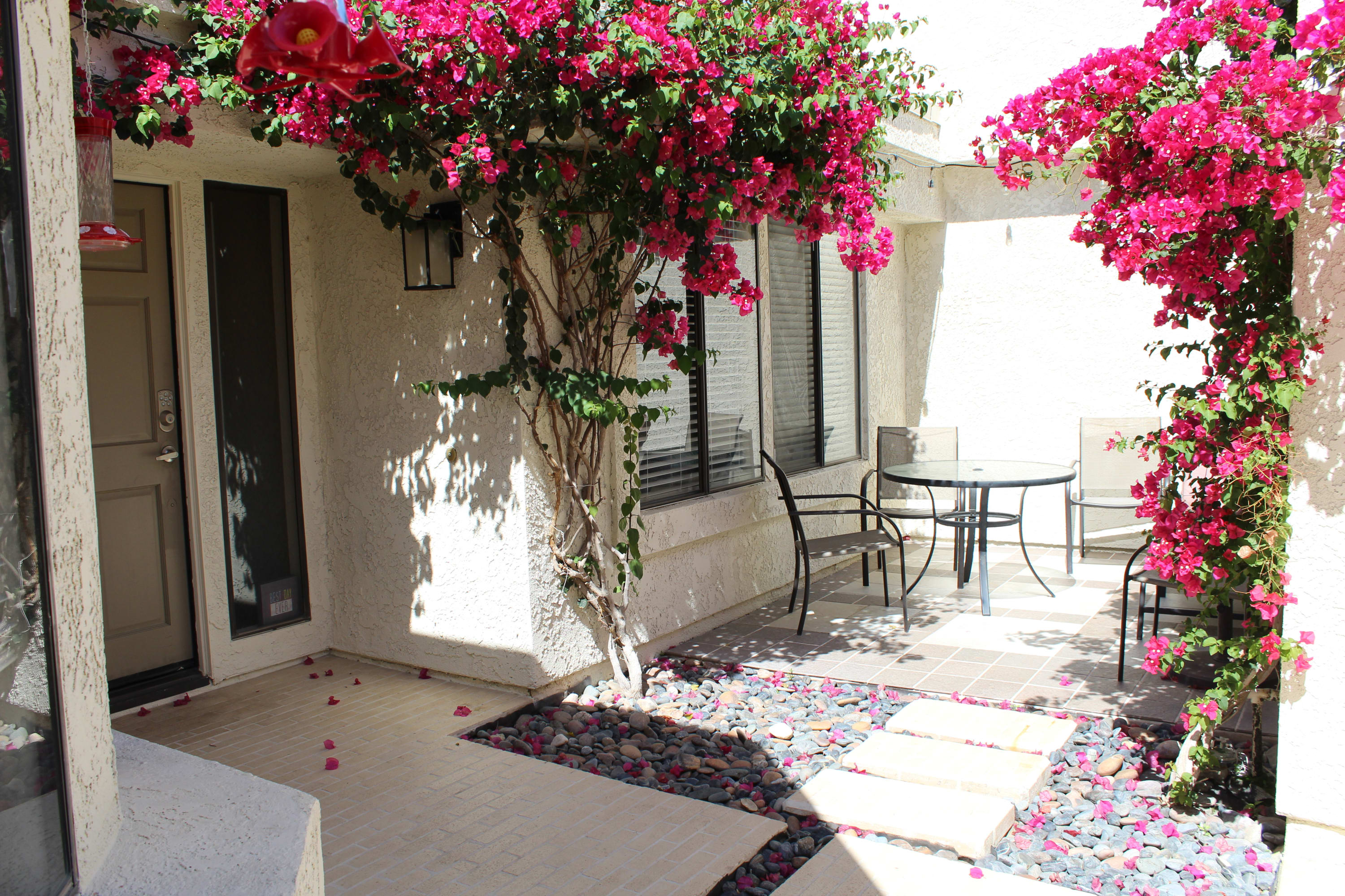 Beautiful Villa Walking Distance to LQ Resort - Photo 4