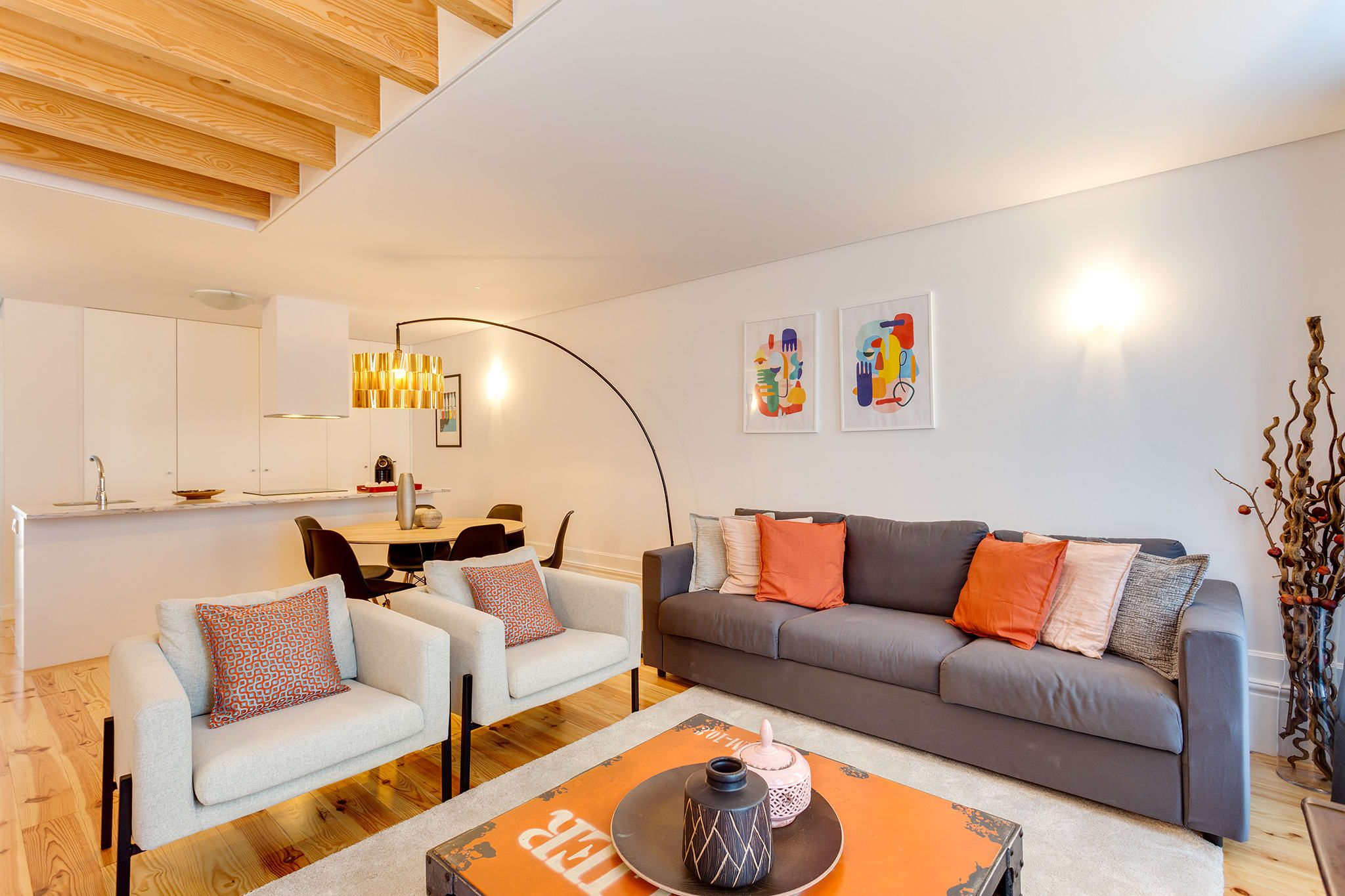 Almada Luxurious Duplex by DA’HOME — Porto, Porto — vacation rental