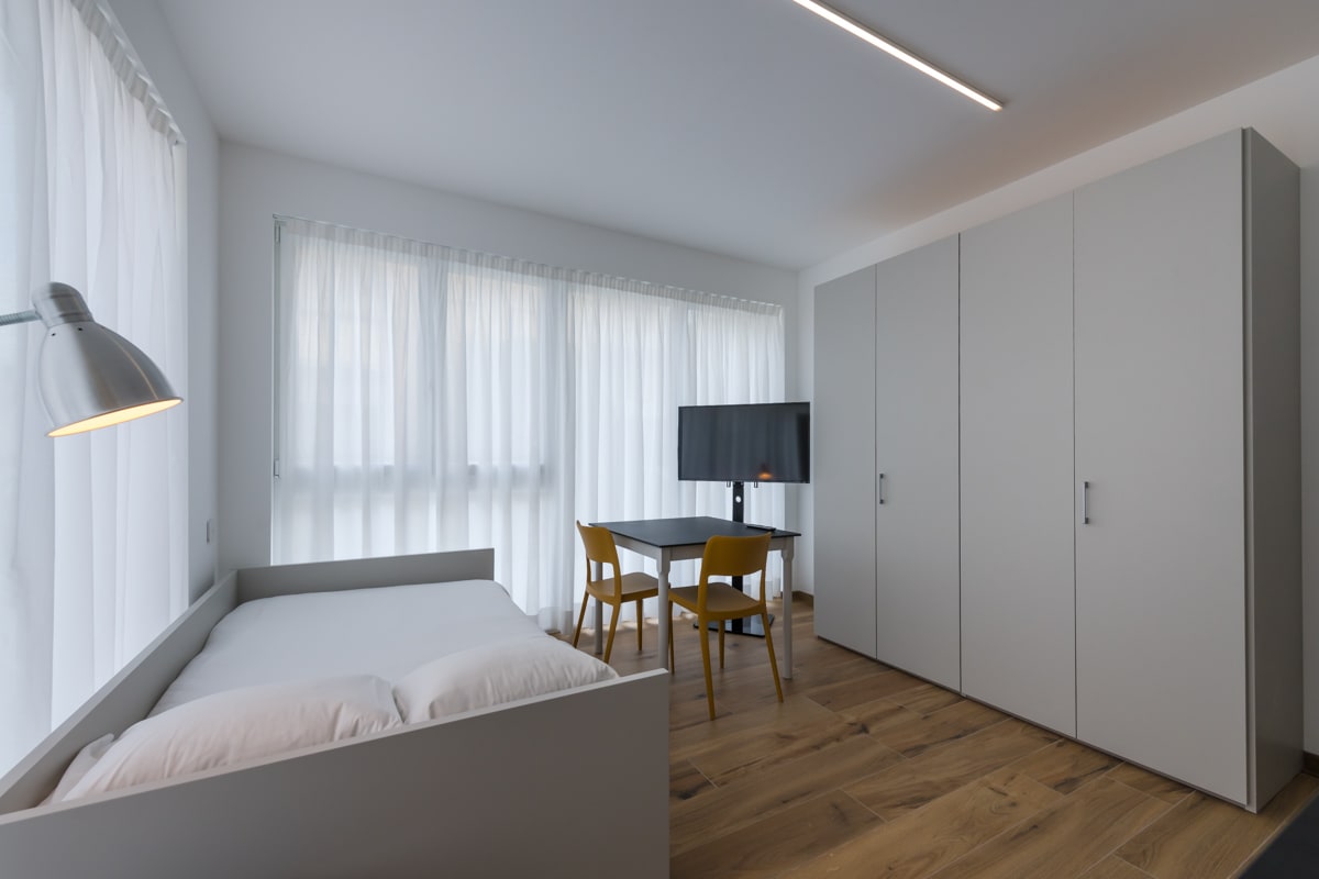 Modern Studios Mendrisio Single