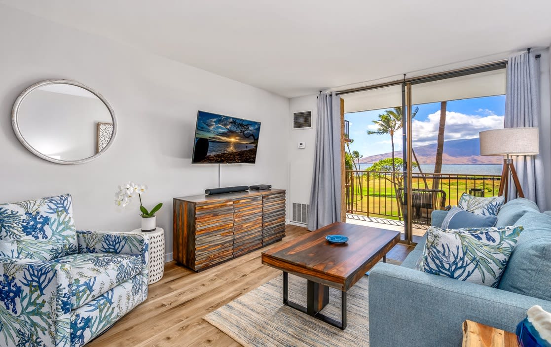 Modern and Relaxing Oceanfront Vistas — Kihei, HI — vacation rental