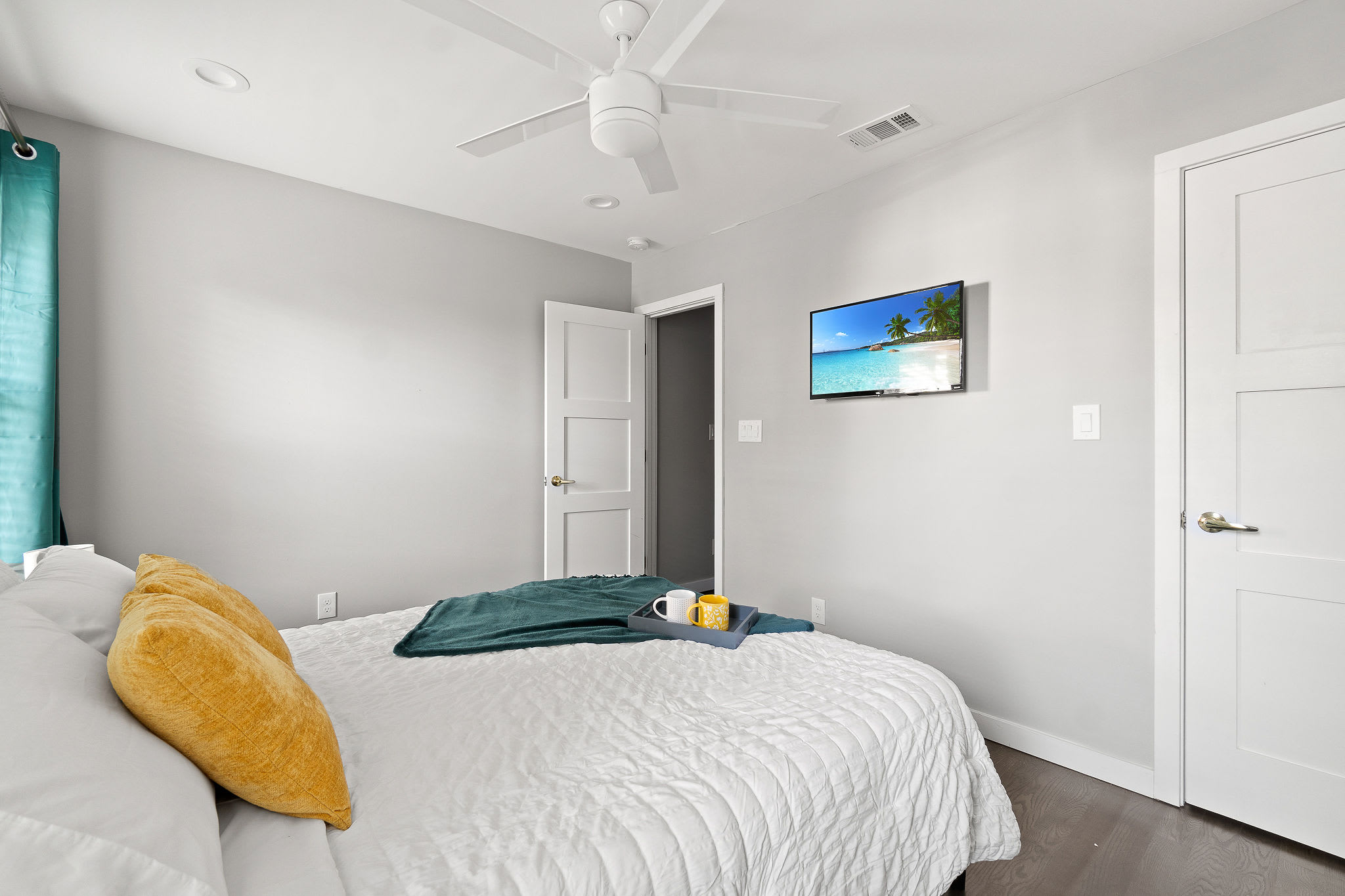Emerald Indigo House | Pet Friendly - Picture 44