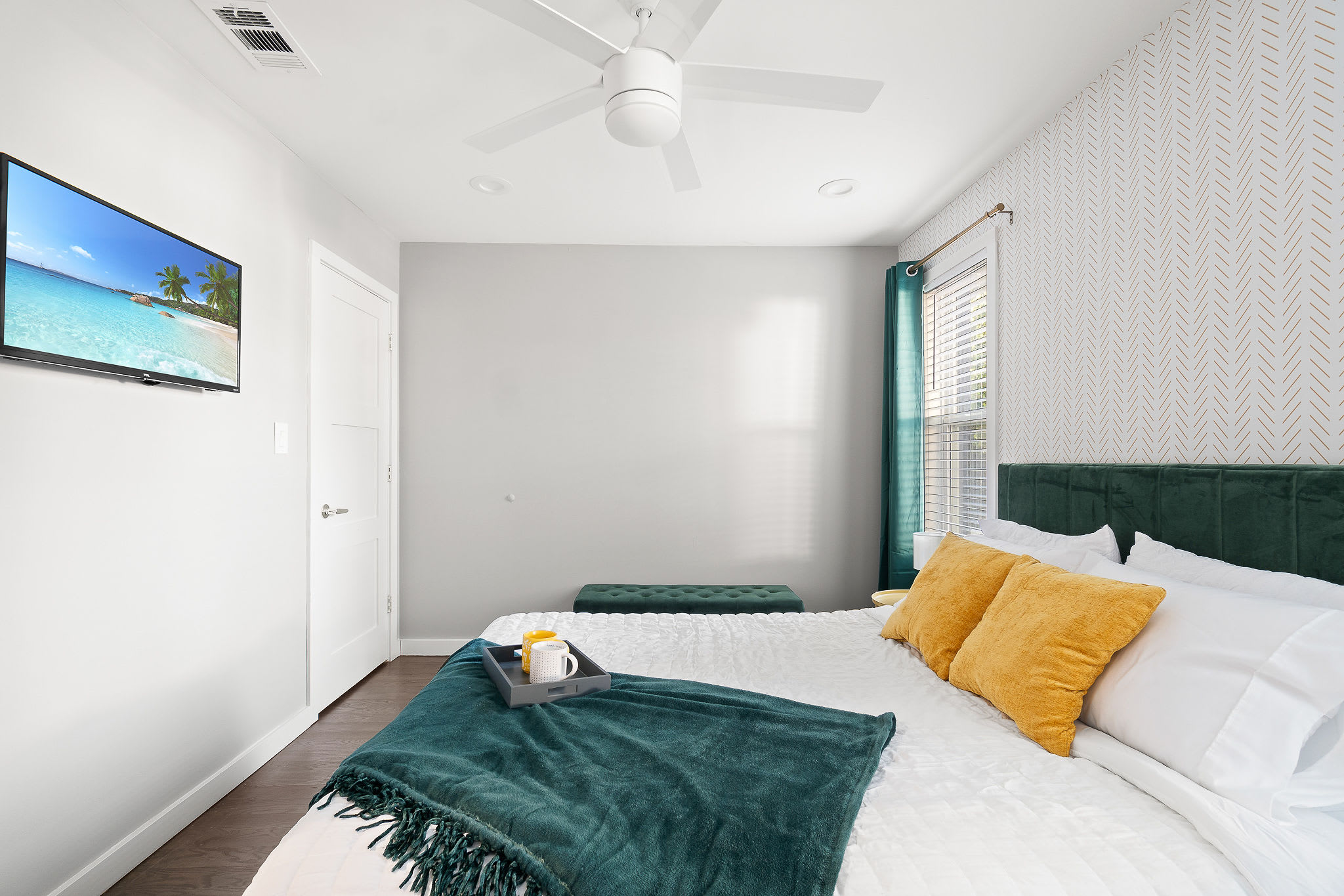 Emerald Indigo House | Pet Friendly - Picture 45