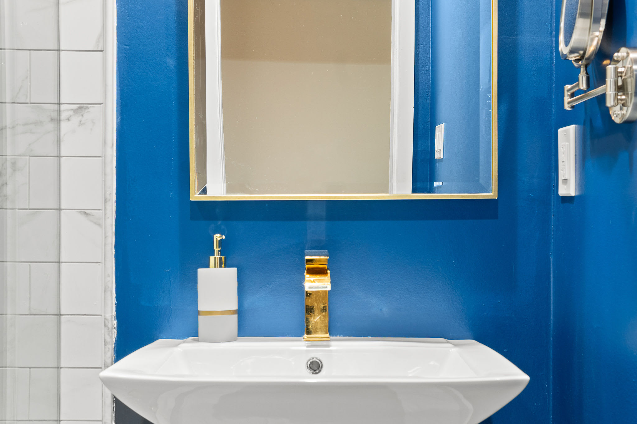 Emerald Indigo House | Pet Friendly - Picture 48