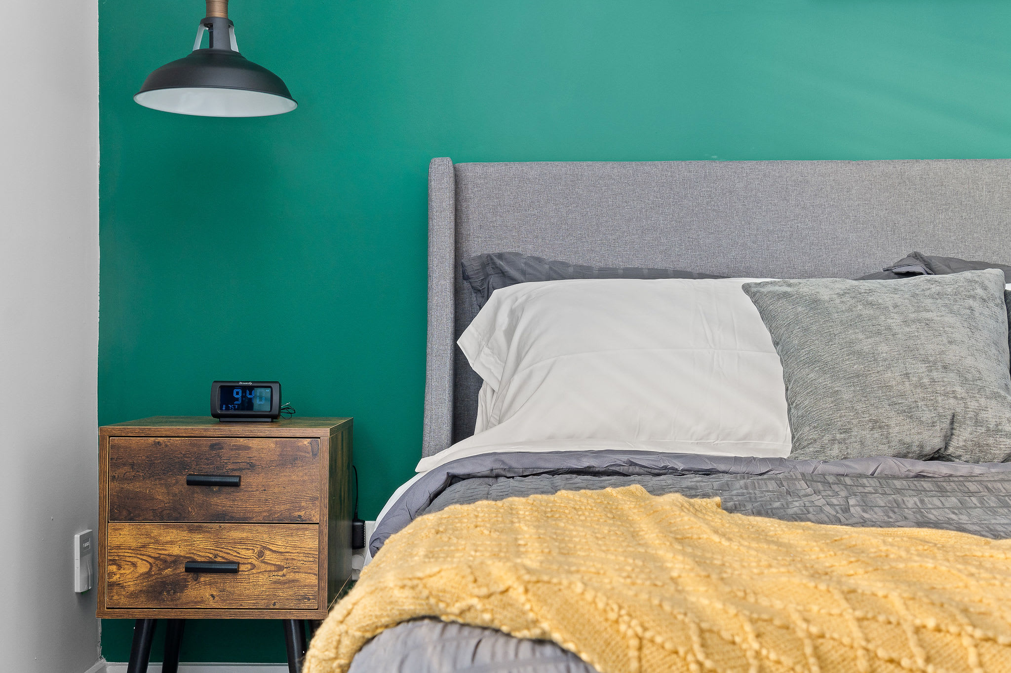 Emerald Indigo House | Pet Friendly - Picture 35