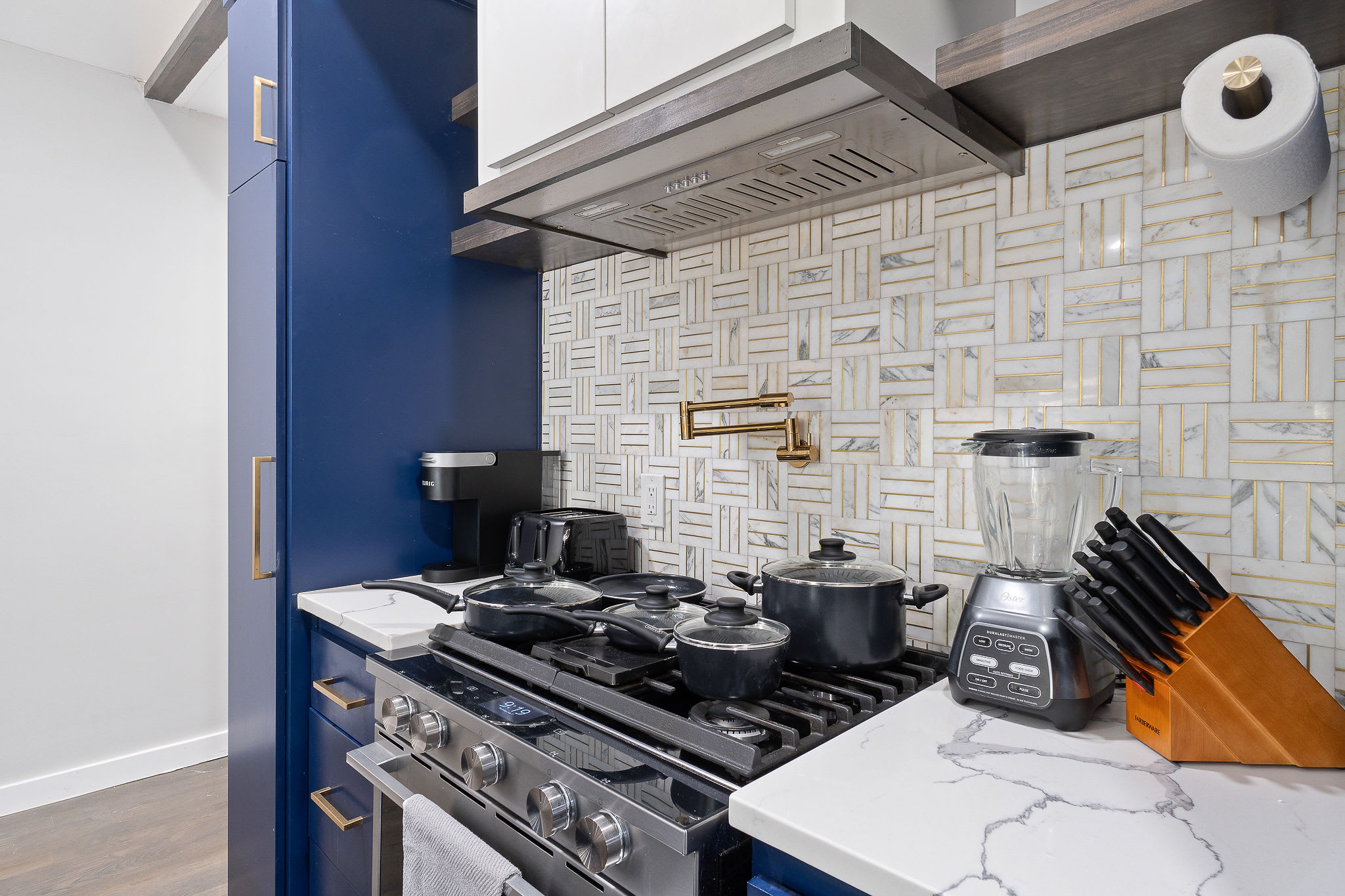 Emerald Indigo House | Pet Friendly - Picture 15