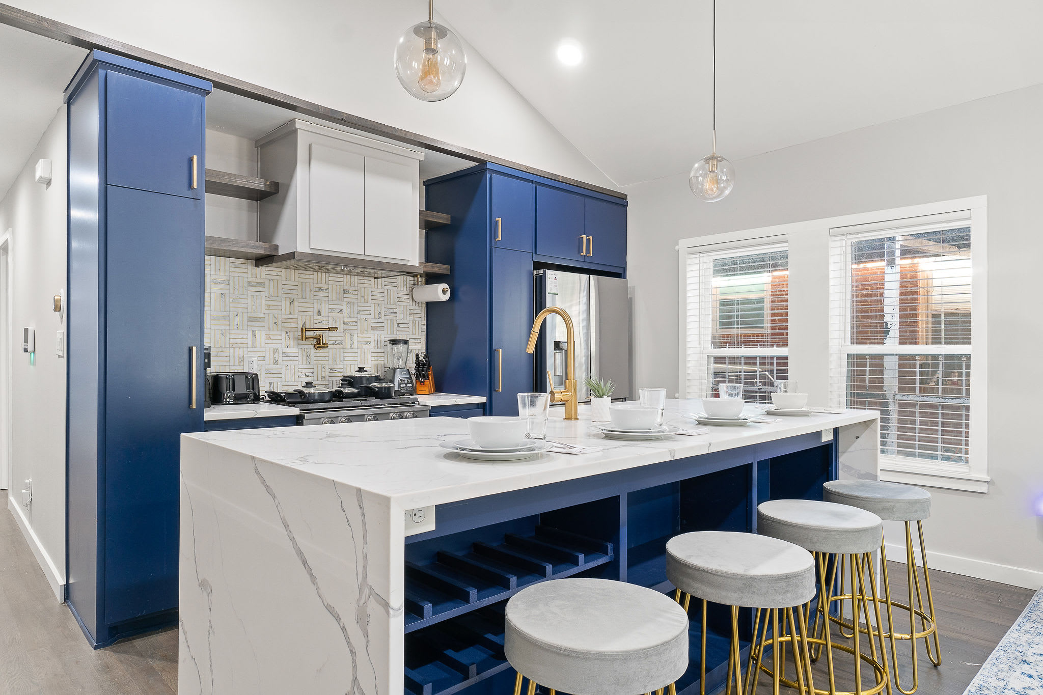 Emerald Indigo House | Pet Friendly - Picture 14