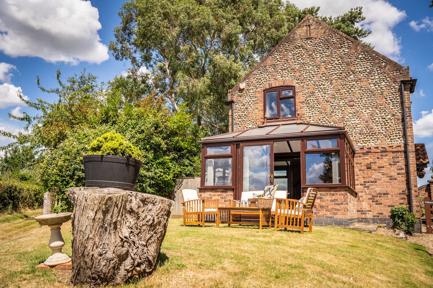 Exclusive Cottage - Hot Tub - Pets OK - In Norfolk Broads