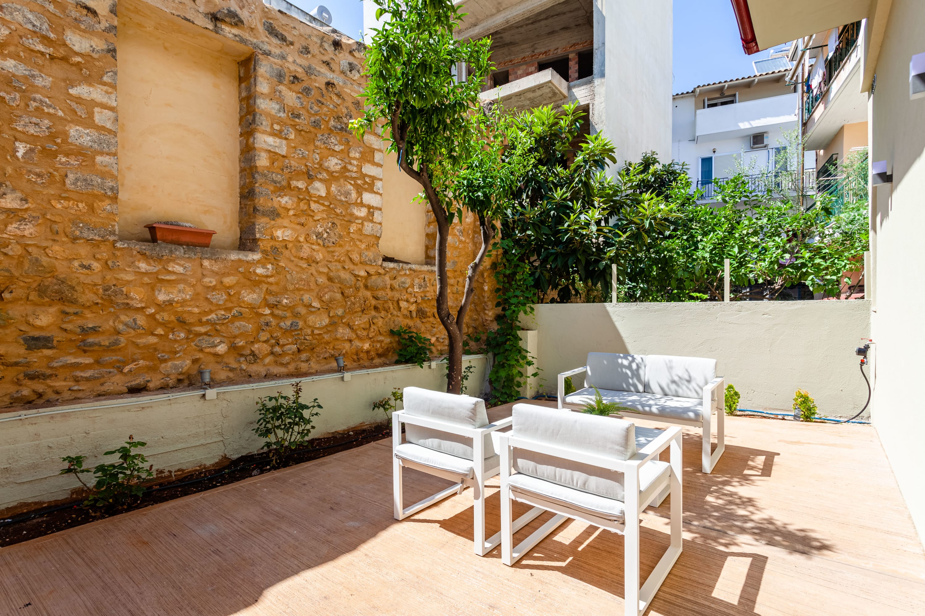 Kalamata Gem Retreats, Hidden In the City Center — Kalamata — vacation rental