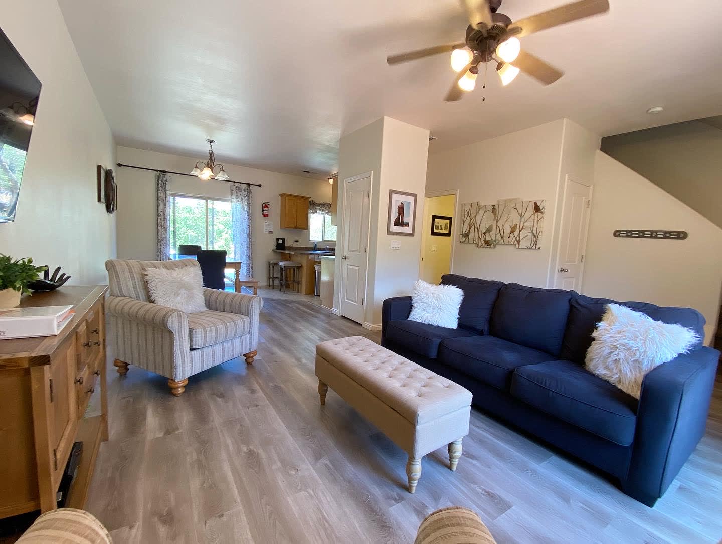 Kanab Townhome Near Zion & Bryce | Shared Hot Tub + Pool | Pet Friendly! — Kanab, UT — vacation rental