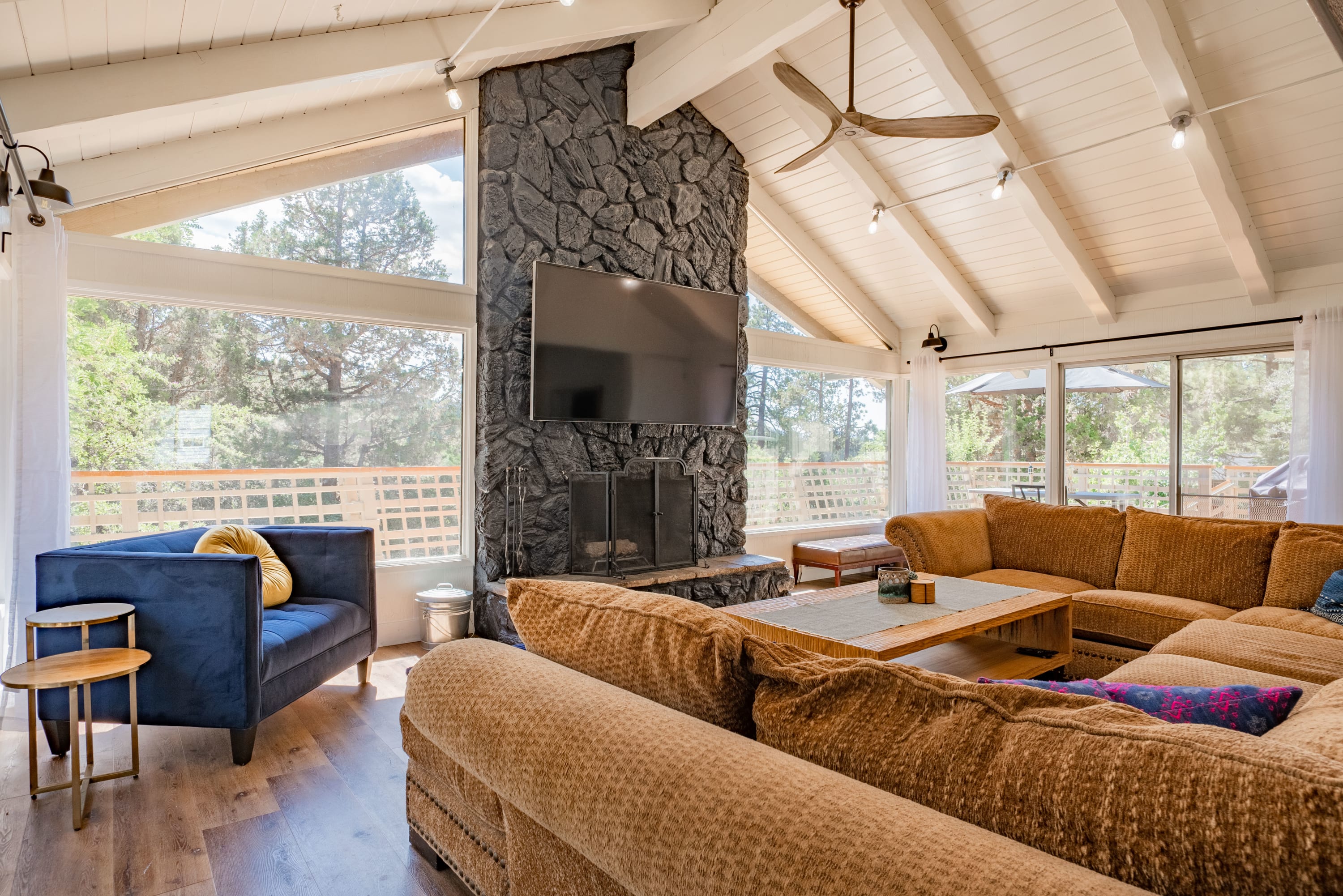 Moonridge Sky Lodge w/ Game Room & Jacuzzi