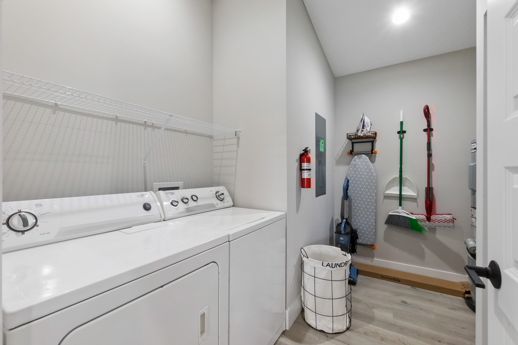 SunRay Cottage: 3 Bed/2 Bath/Convenient Location! — photo 19