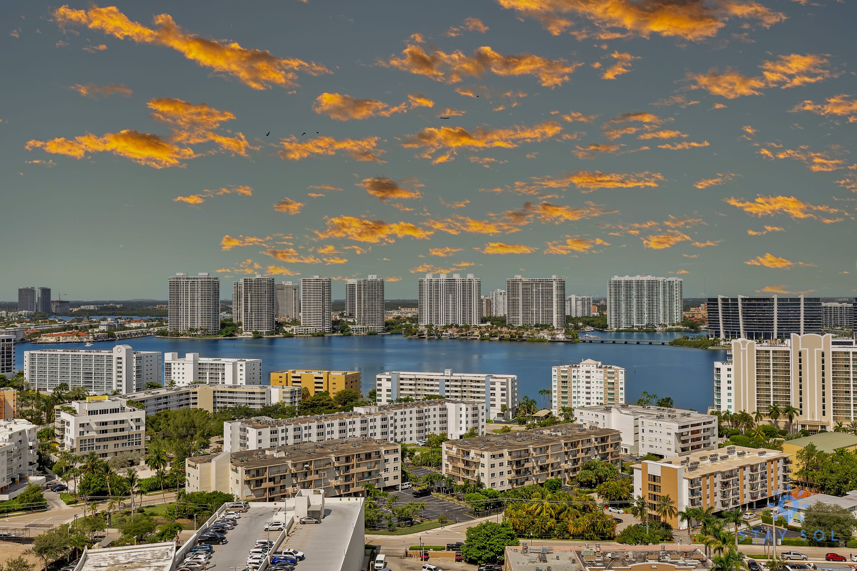 Luxurious Beach Studio| Gym| Balcony — Sunny Isles Beach, FL — vacation rental