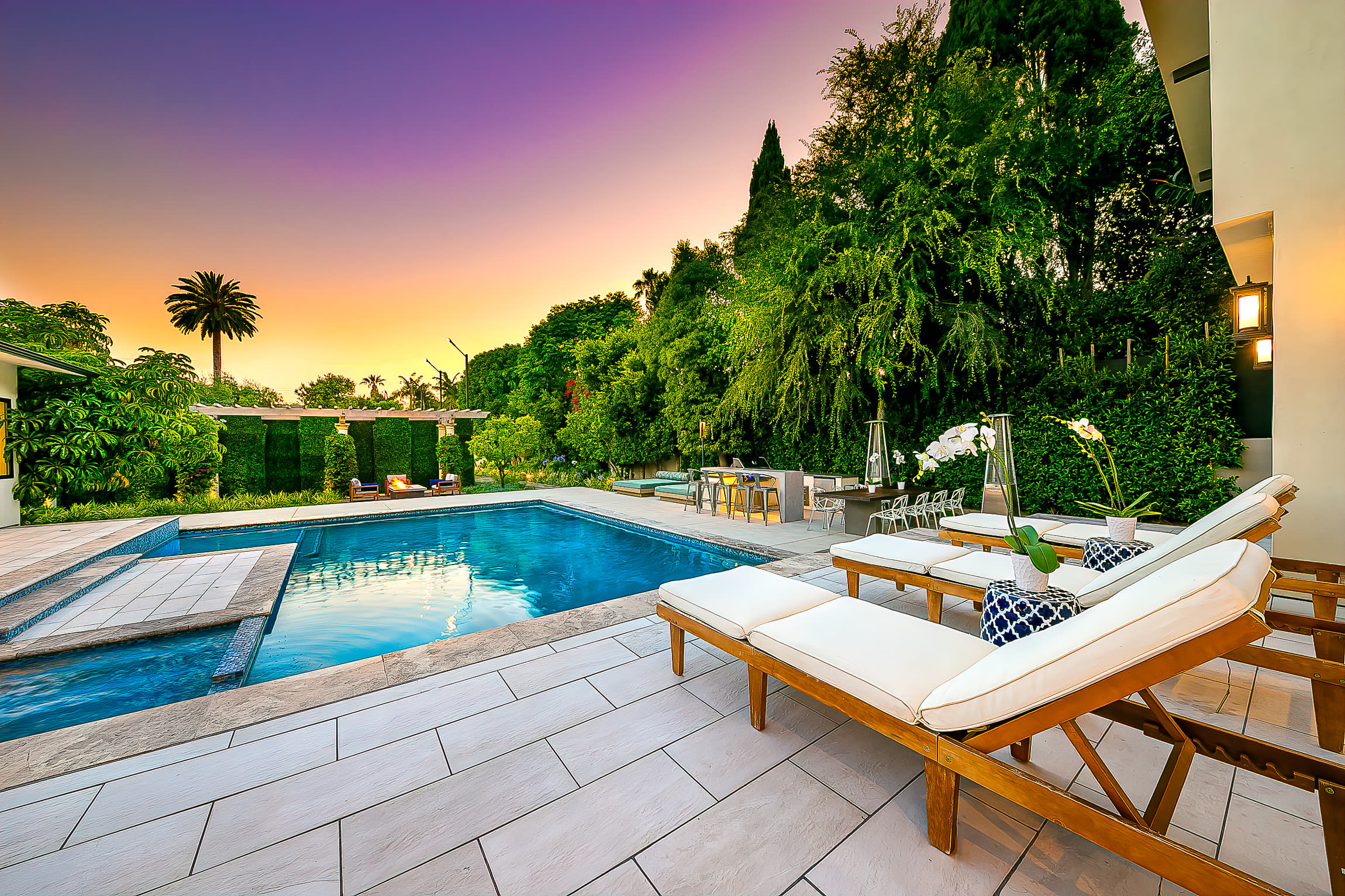 The Beverly Hills Estate & Tennis Court - Picture 13
