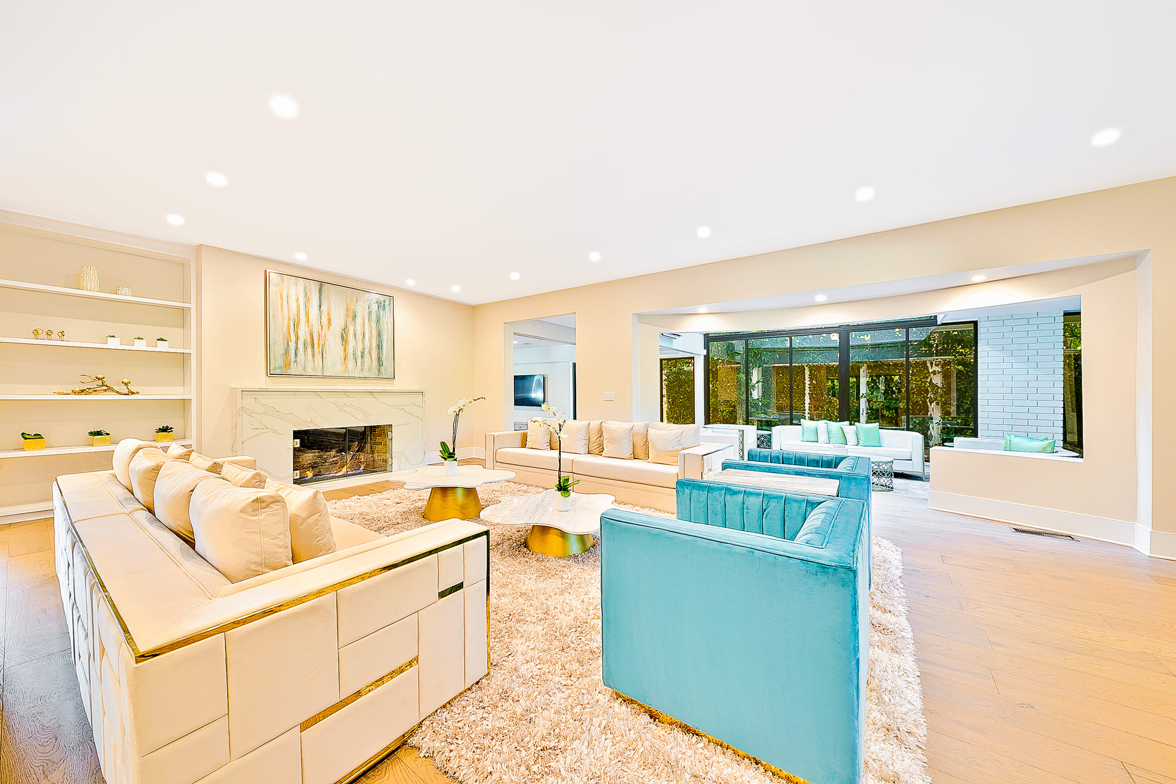 The Beverly Hills Estate & Tennis Court - Picture 18