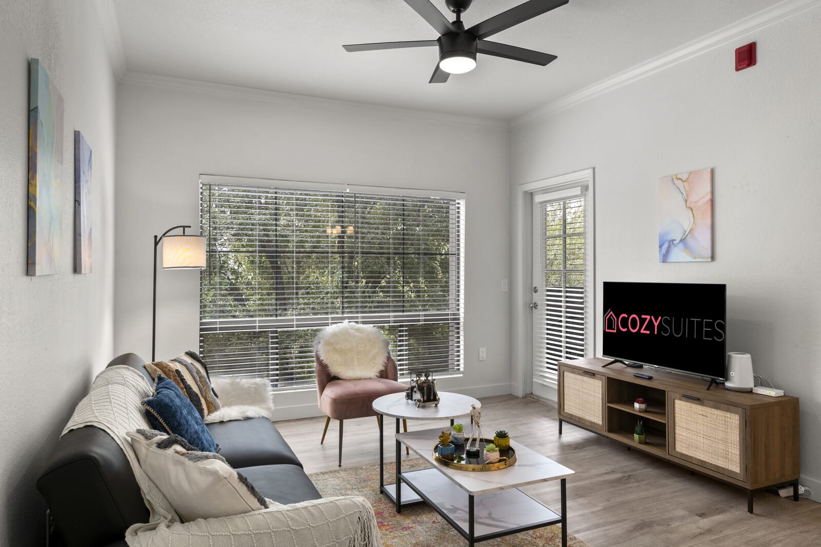 CozySuites Chandler 2BR with 2 pools and Jacuzzi in Chandler, AZ