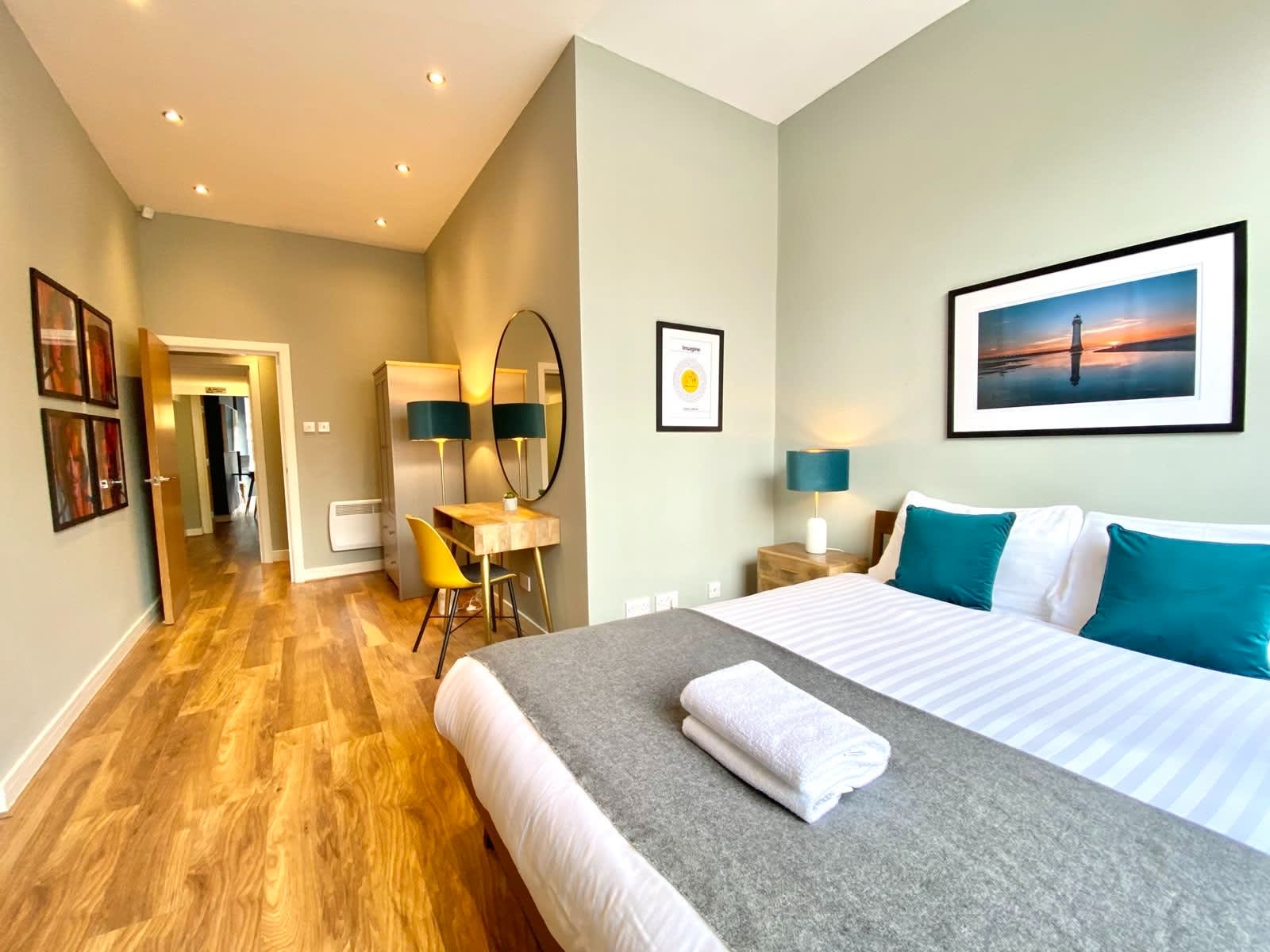Host Apartments | The Georgian Quarters at Bedford St I