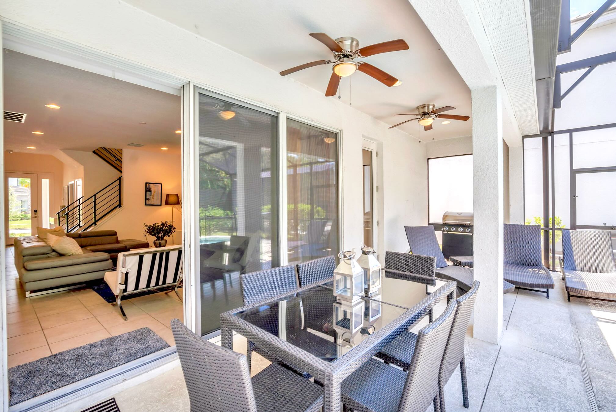Poolside Dining Area with BBQ Grill