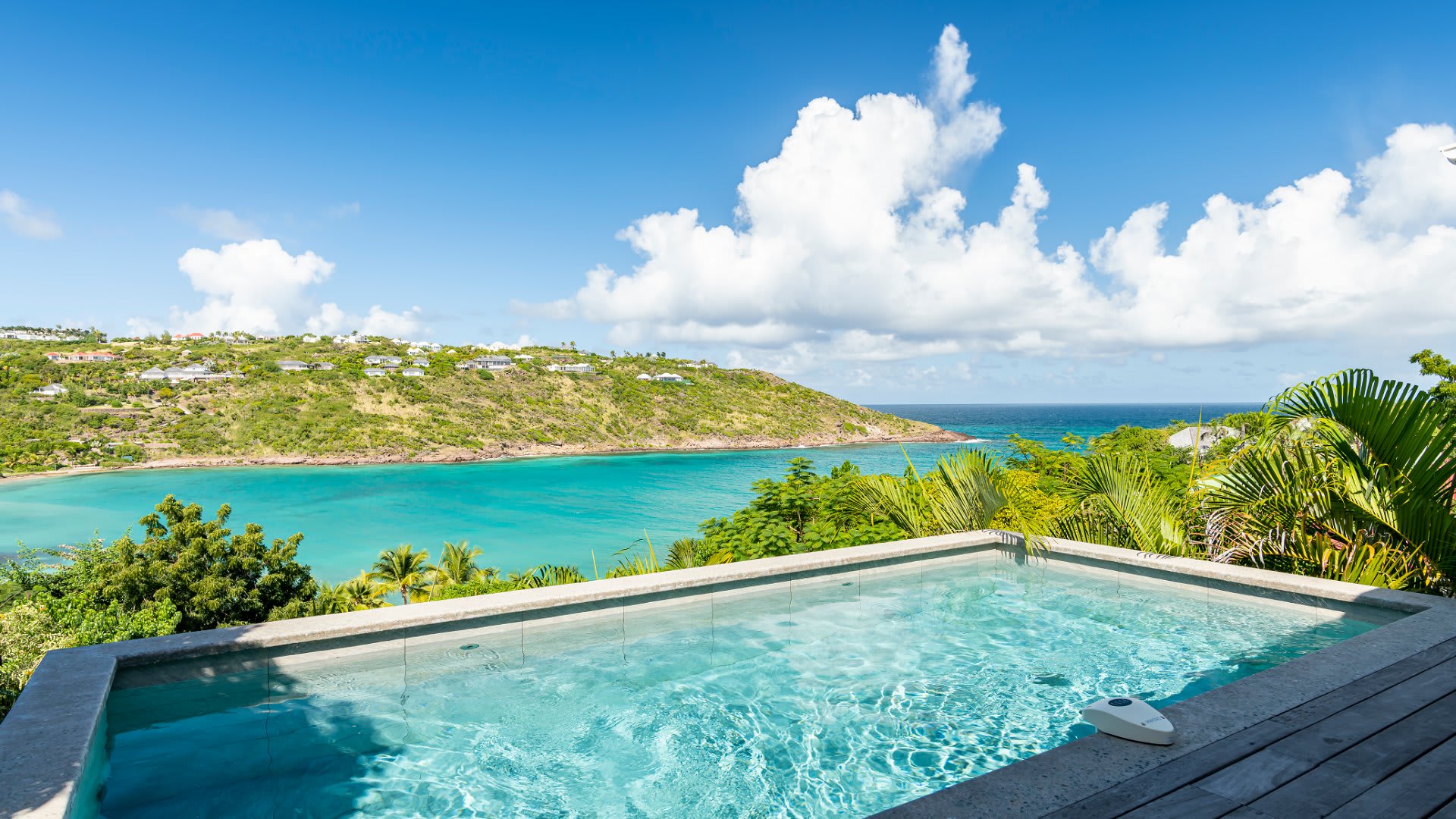 Bayfront Property with Pool in Marigot