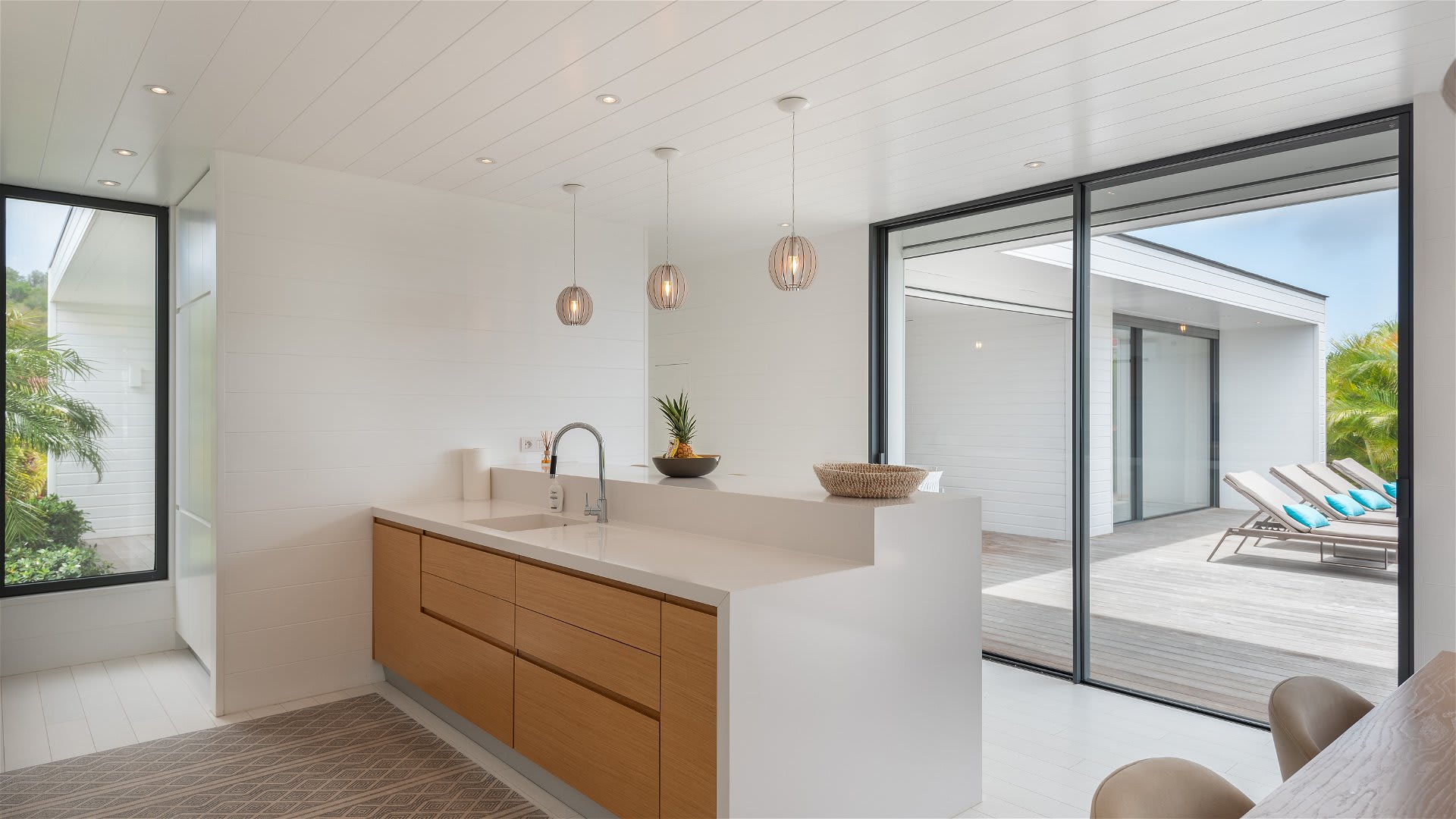 Lovely Decorated Villa with Ocean View | Photo 11