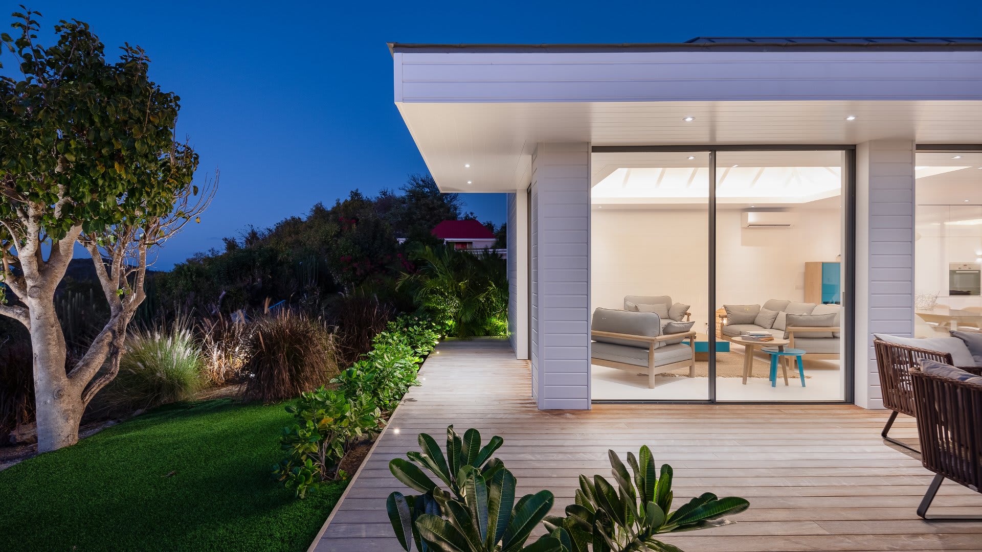 Lovely Decorated Villa with Ocean View | Photo 30