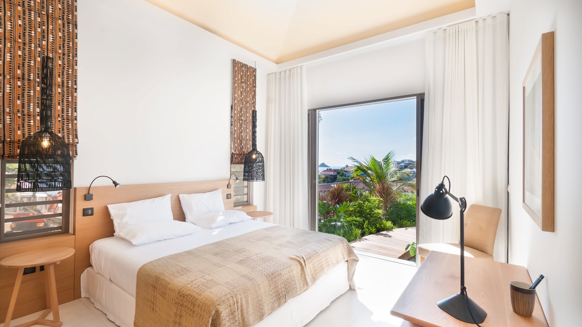 Privileged Villa for a Dream Stay 4