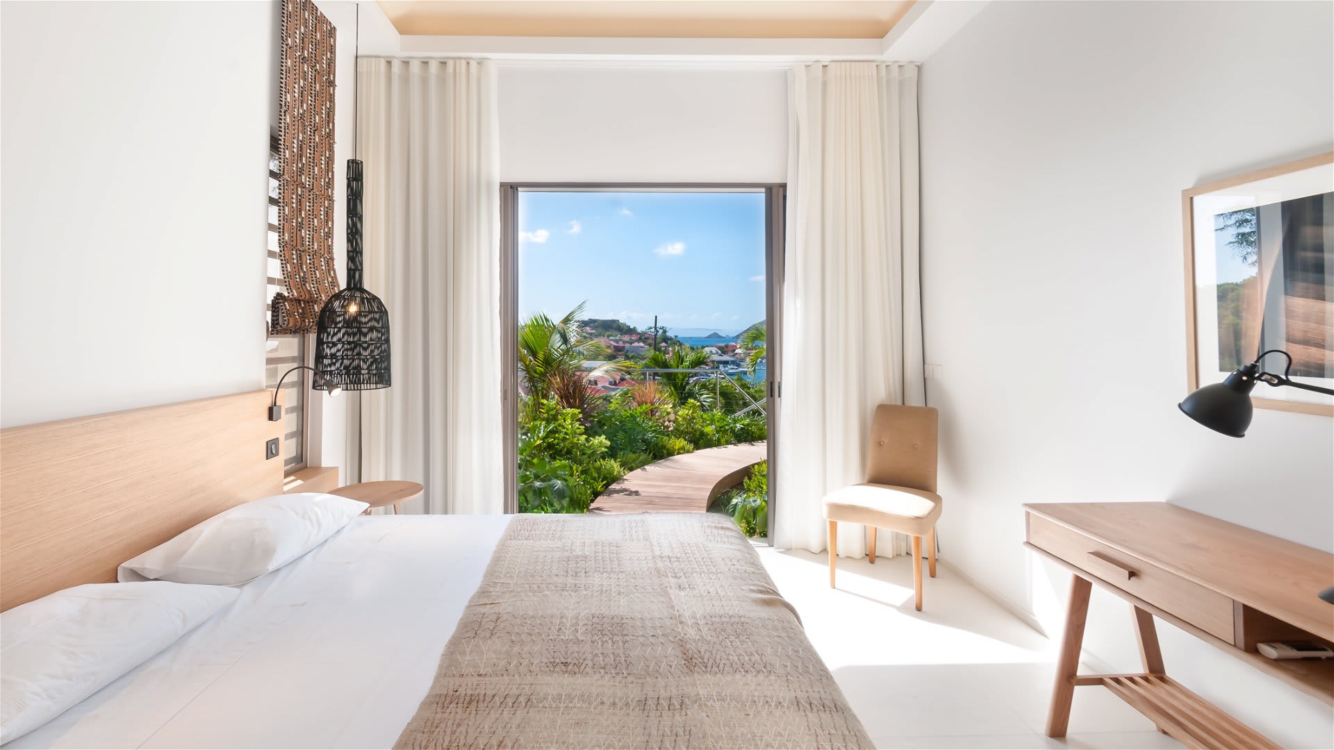 Privileged Villa for a Dream Stay 3
