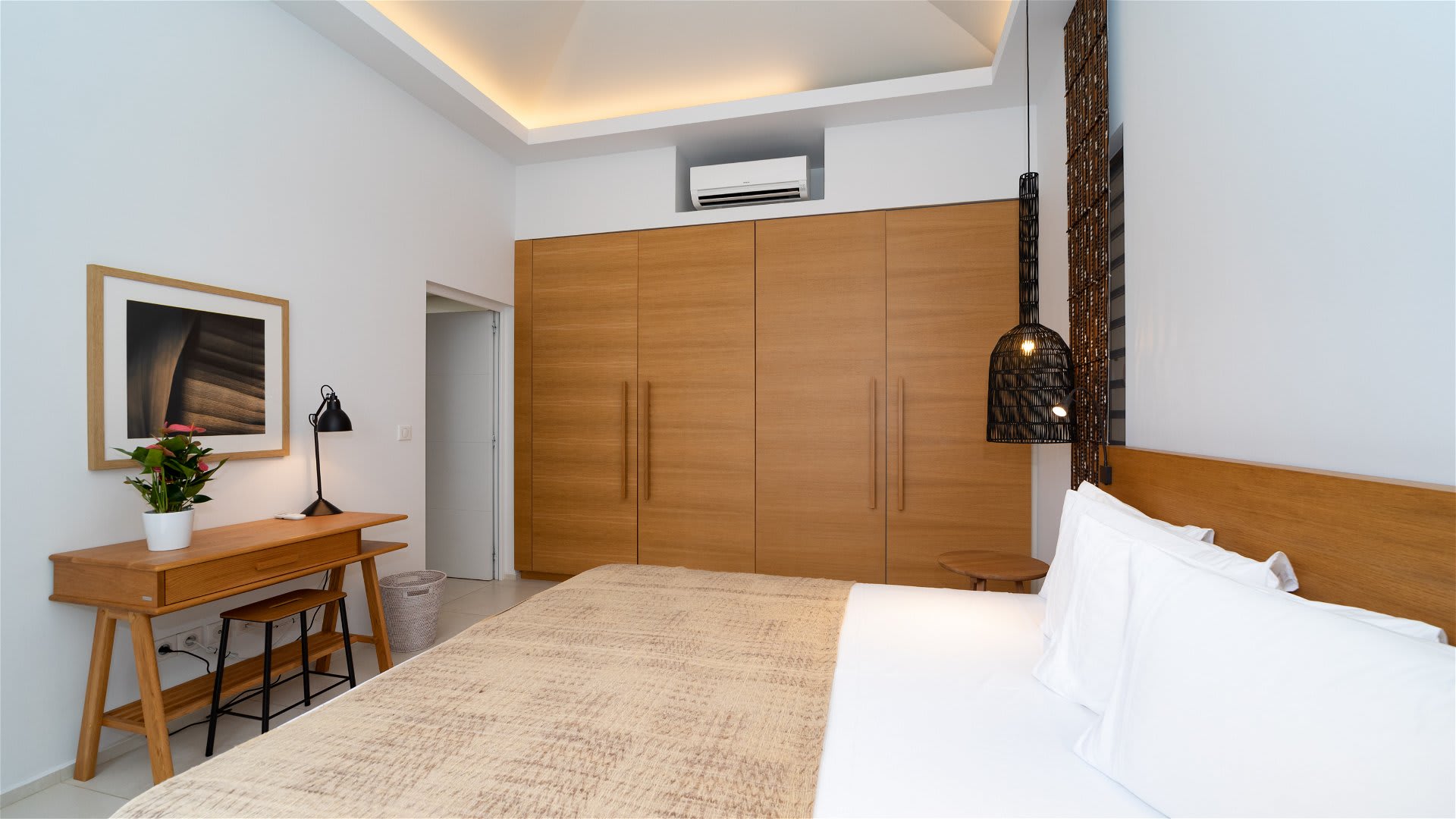 Privileged Villa for a Dream Stay 5