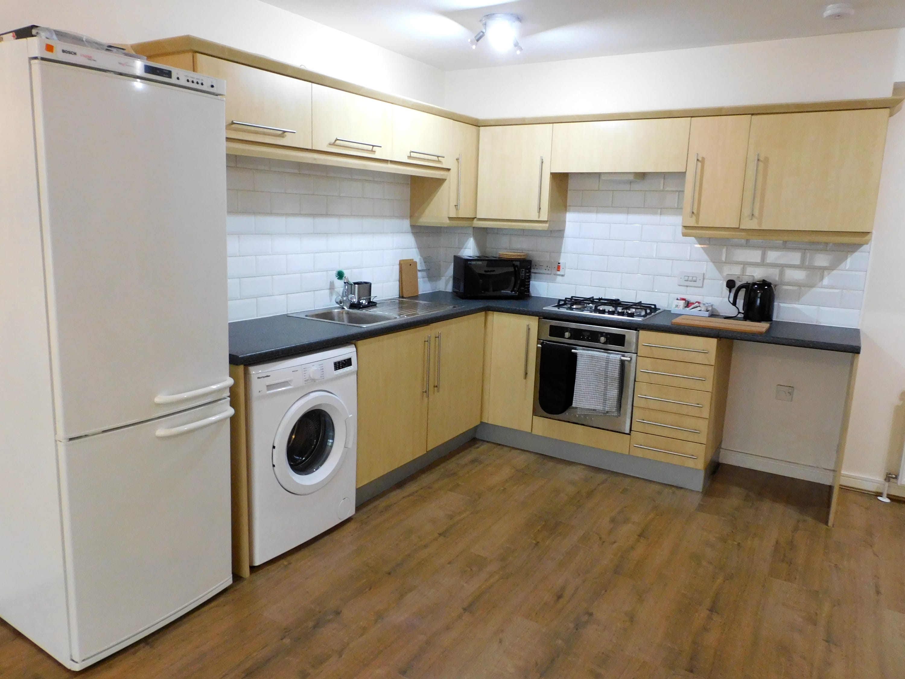 Fabulous, 2 bed apt, 10 mins from City Centre
