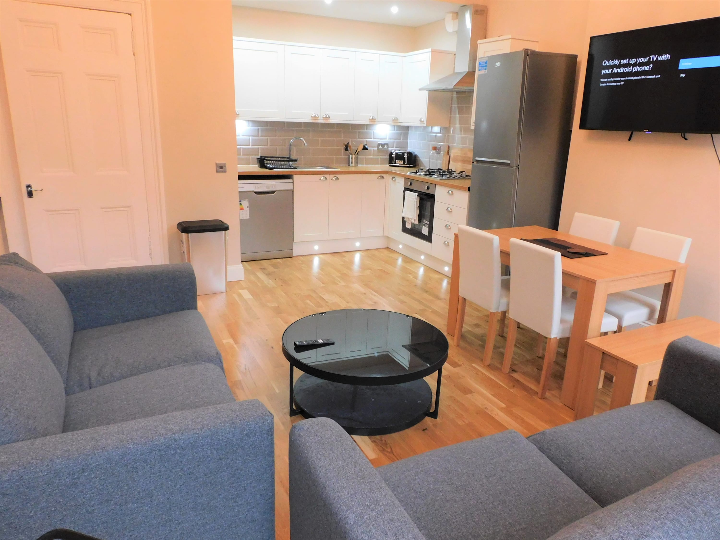 Beautiful 3 bed apt in the City Centre.