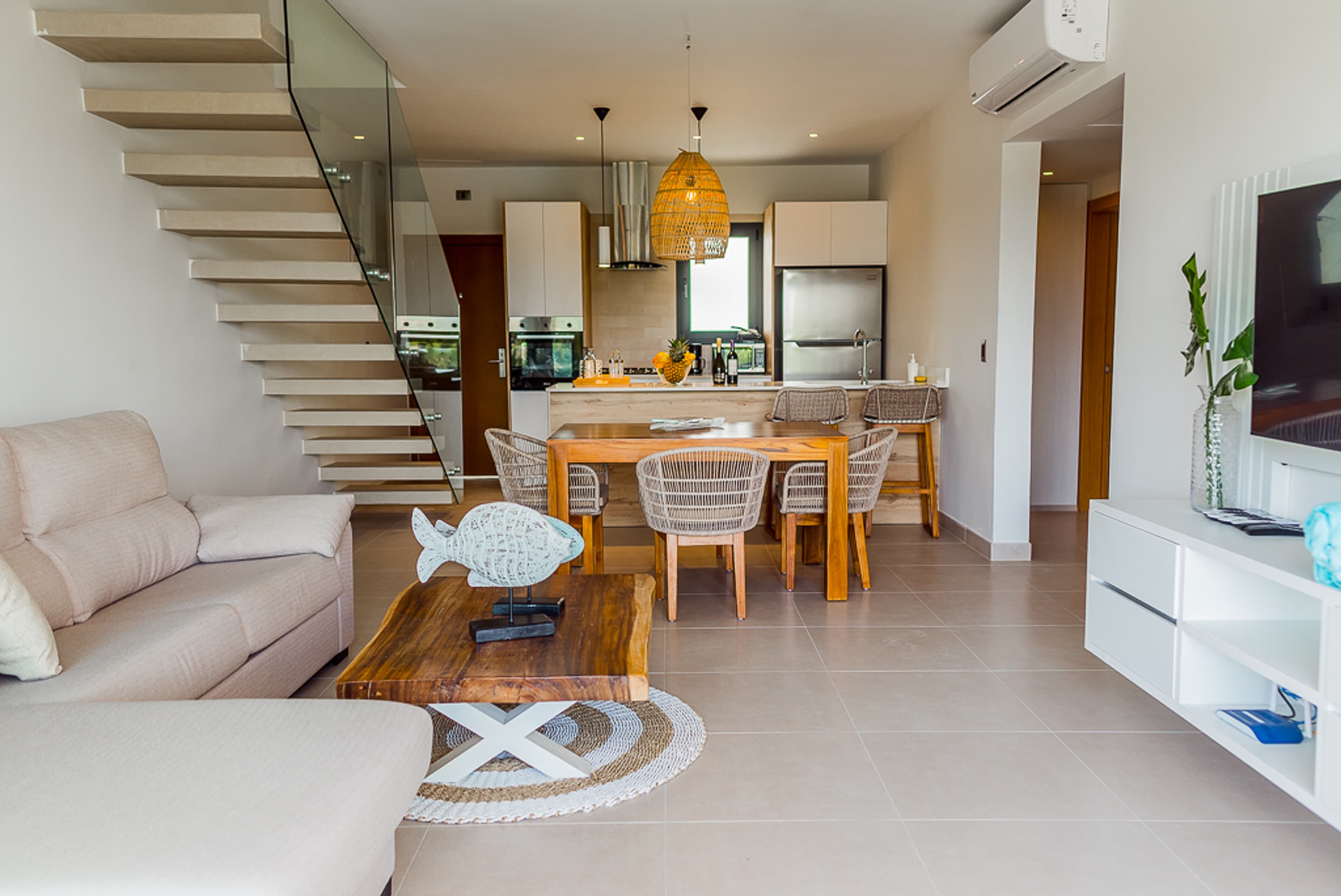Elegant and spacious Penthouse with View