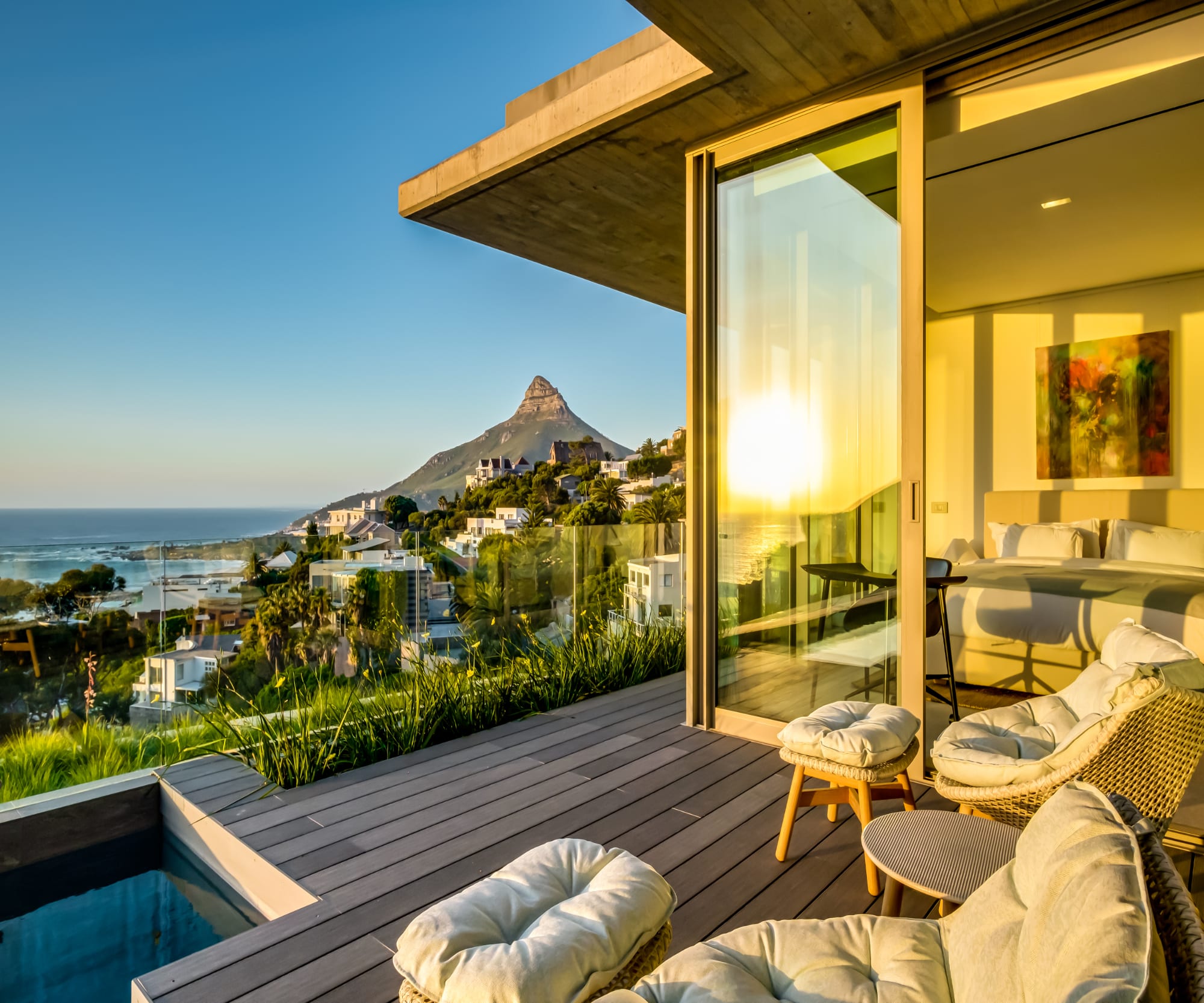 Exquisite Private Luxurious Apartment in Camps Bay Villa Rosmarino