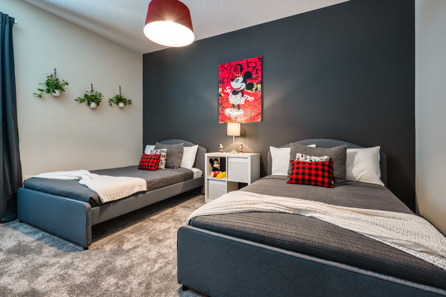 Themed bedroom house near Disney