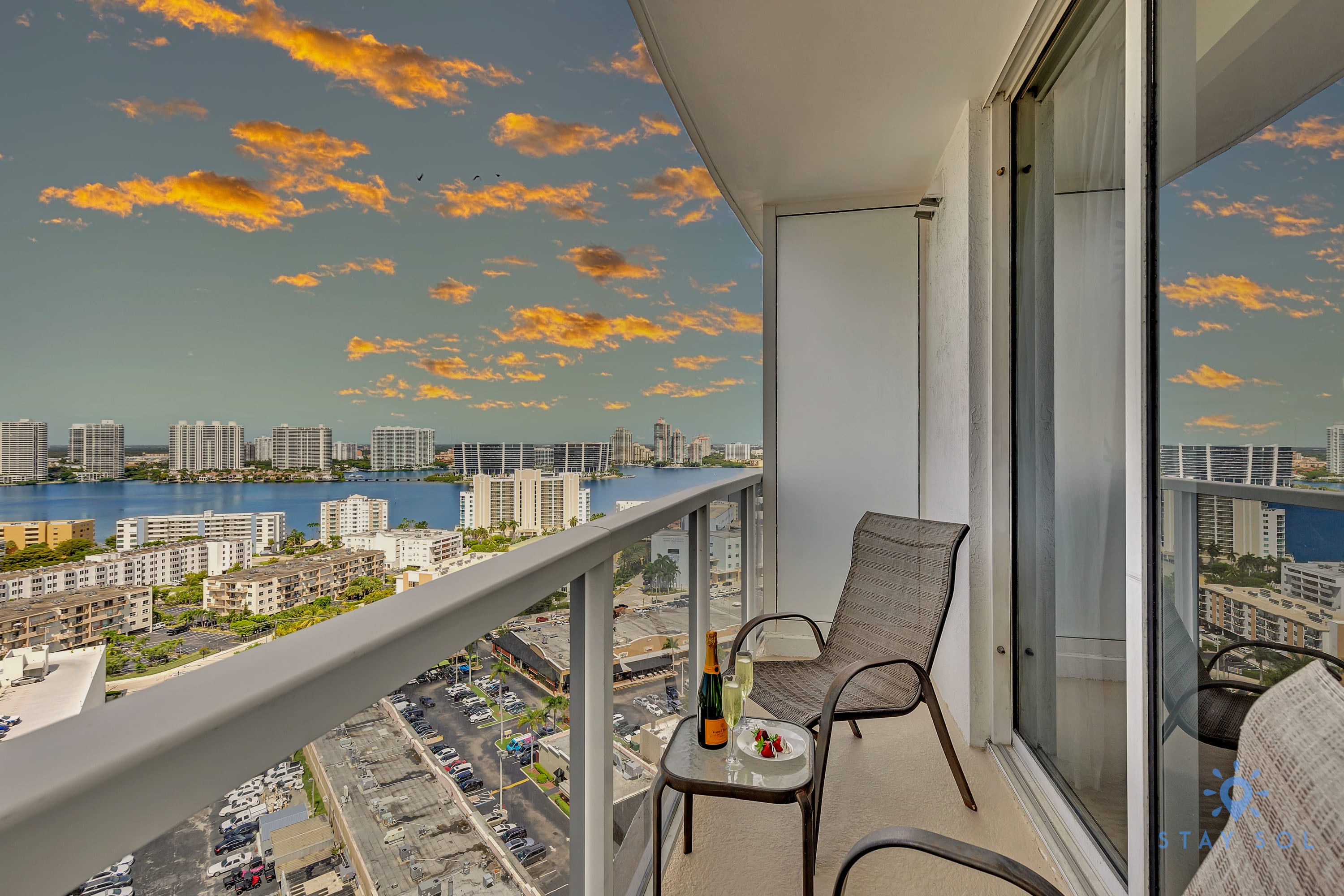 Resort Living | Luxury Bay View Studio