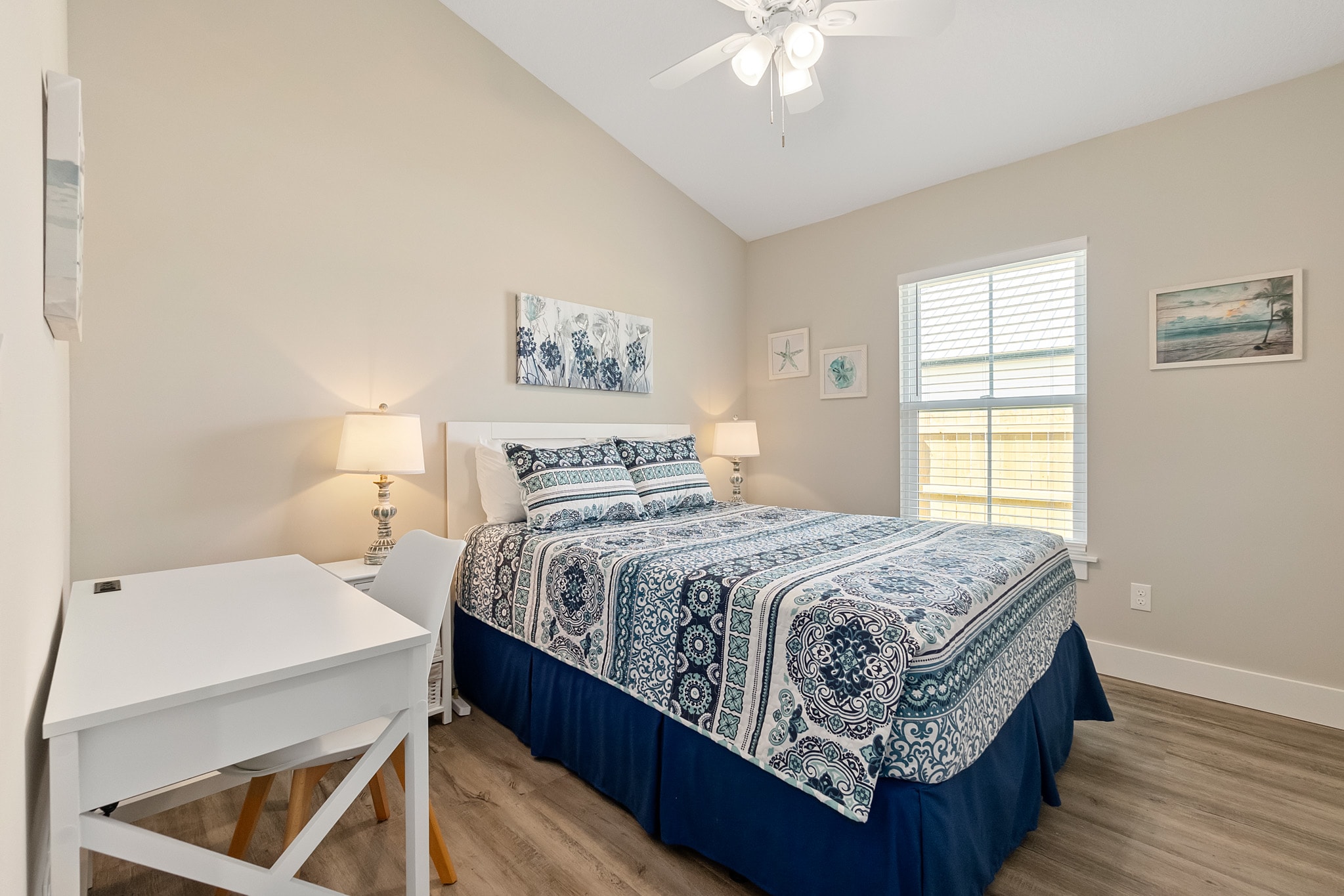 SunRise Cottage: 3 Bed/2 Bath - Centrally Located! — photo 15