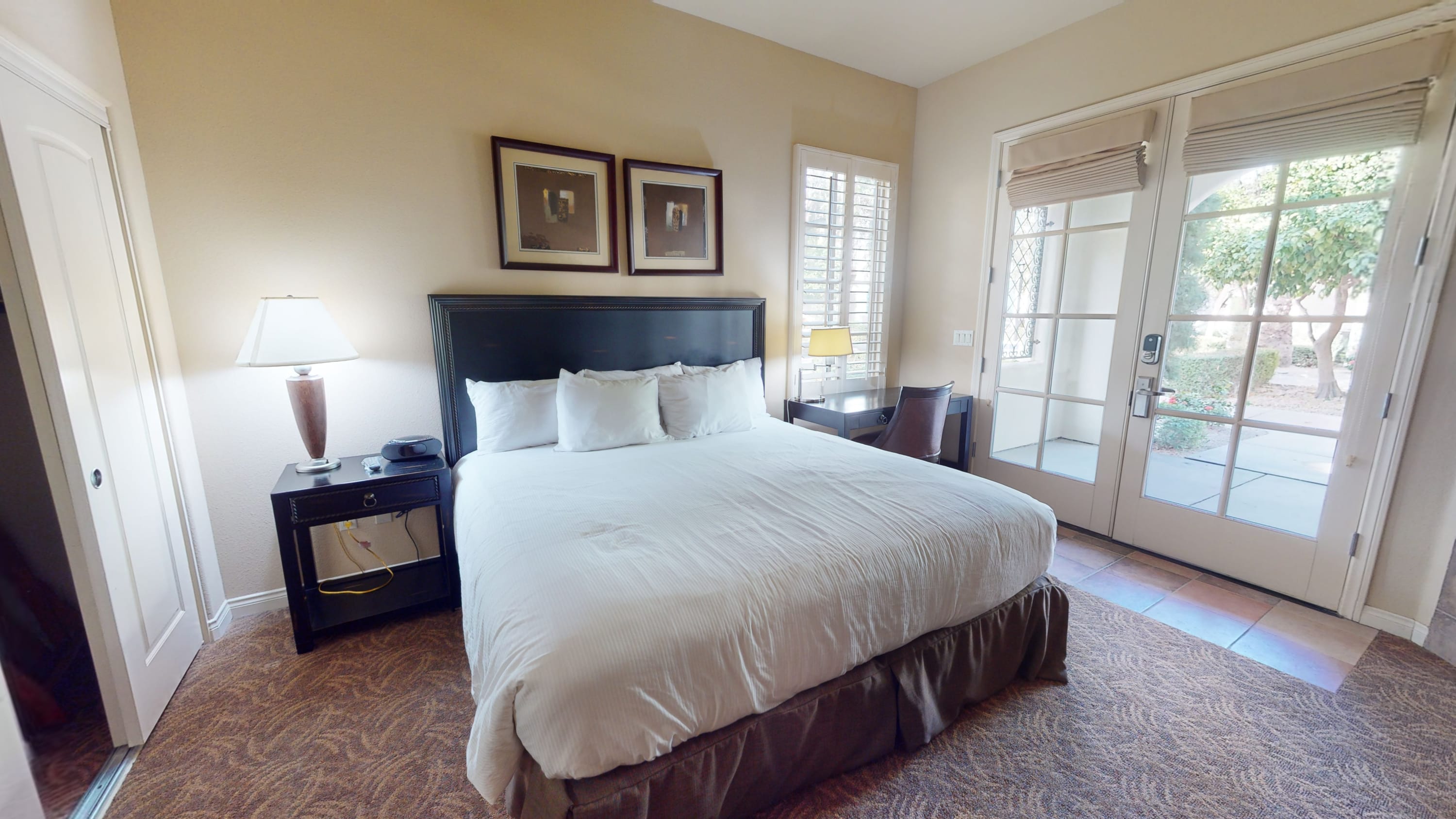 LV028 Private Downstairs Studio on Main Paseo — La Quinta, CA — vacation rental