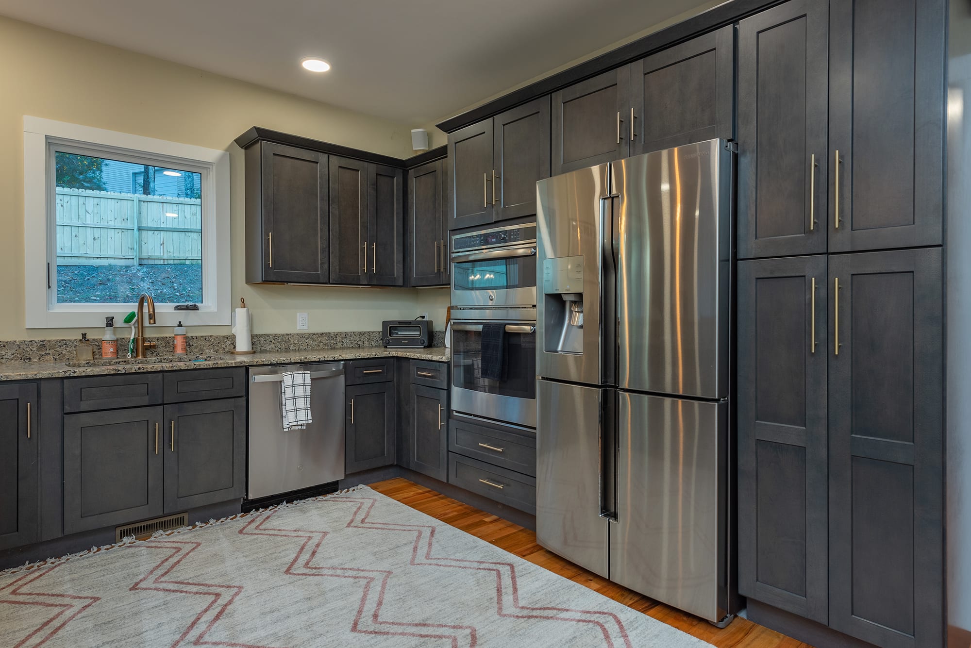 Fully stocked kitchen