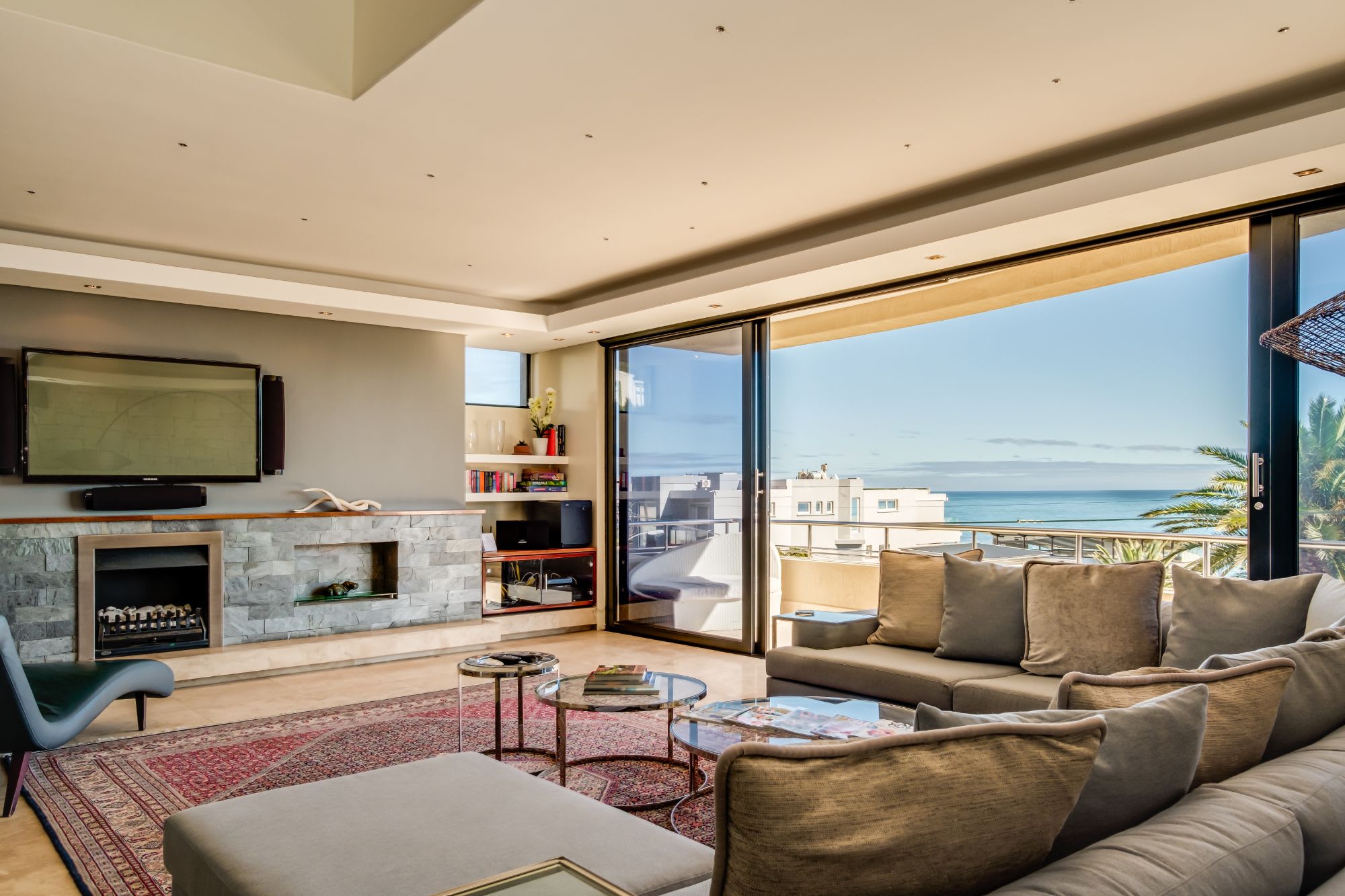 Family Villa with Pool and Views Lions Crest 8