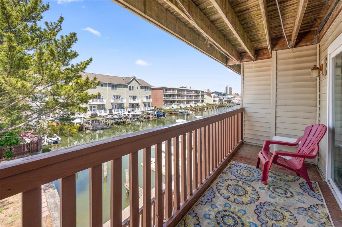 Large Ocean City Waterfront Townhome w Boat Slip | Photo 2