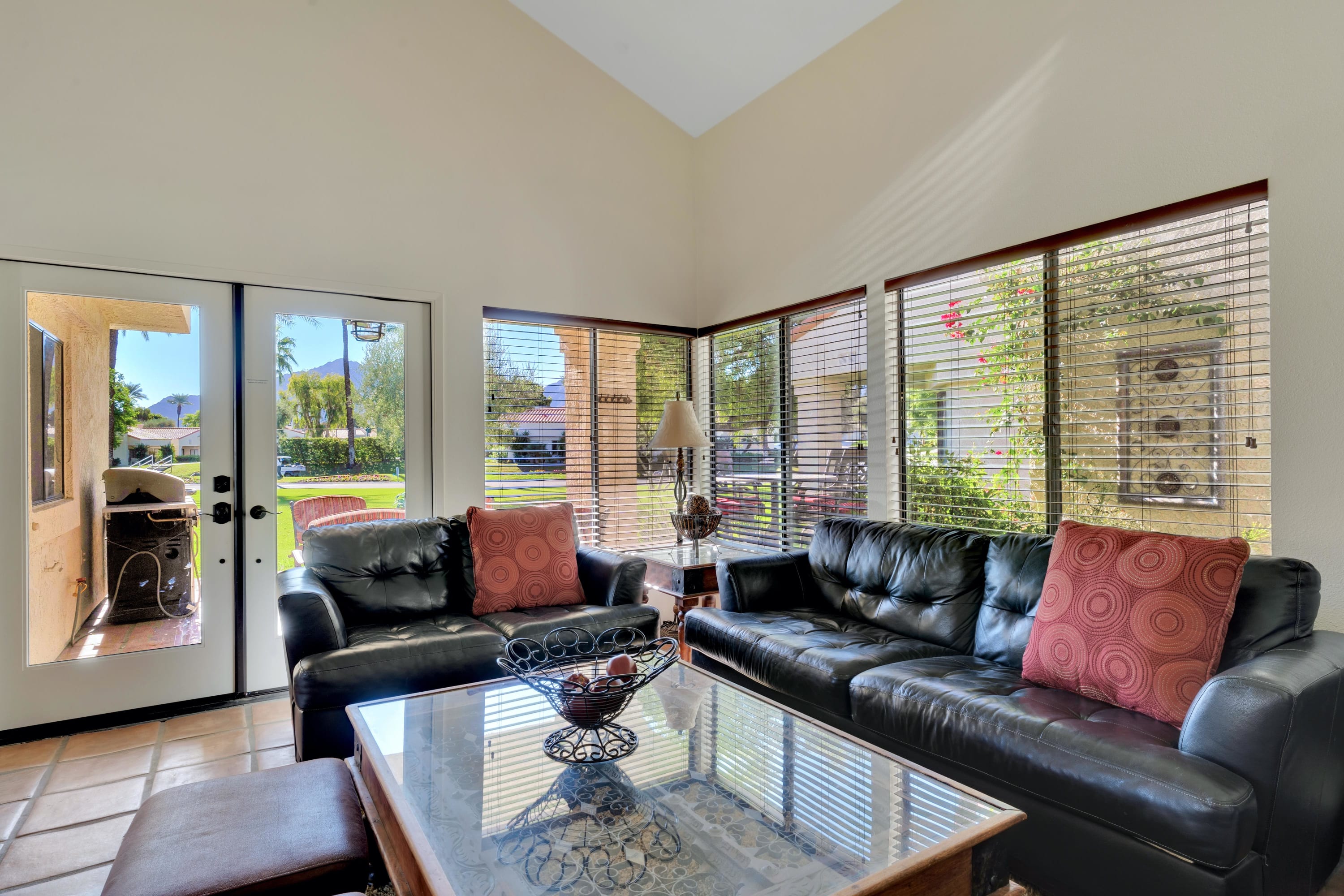 Spanish Villa Steps to La Quinta Resort! - Photo 2