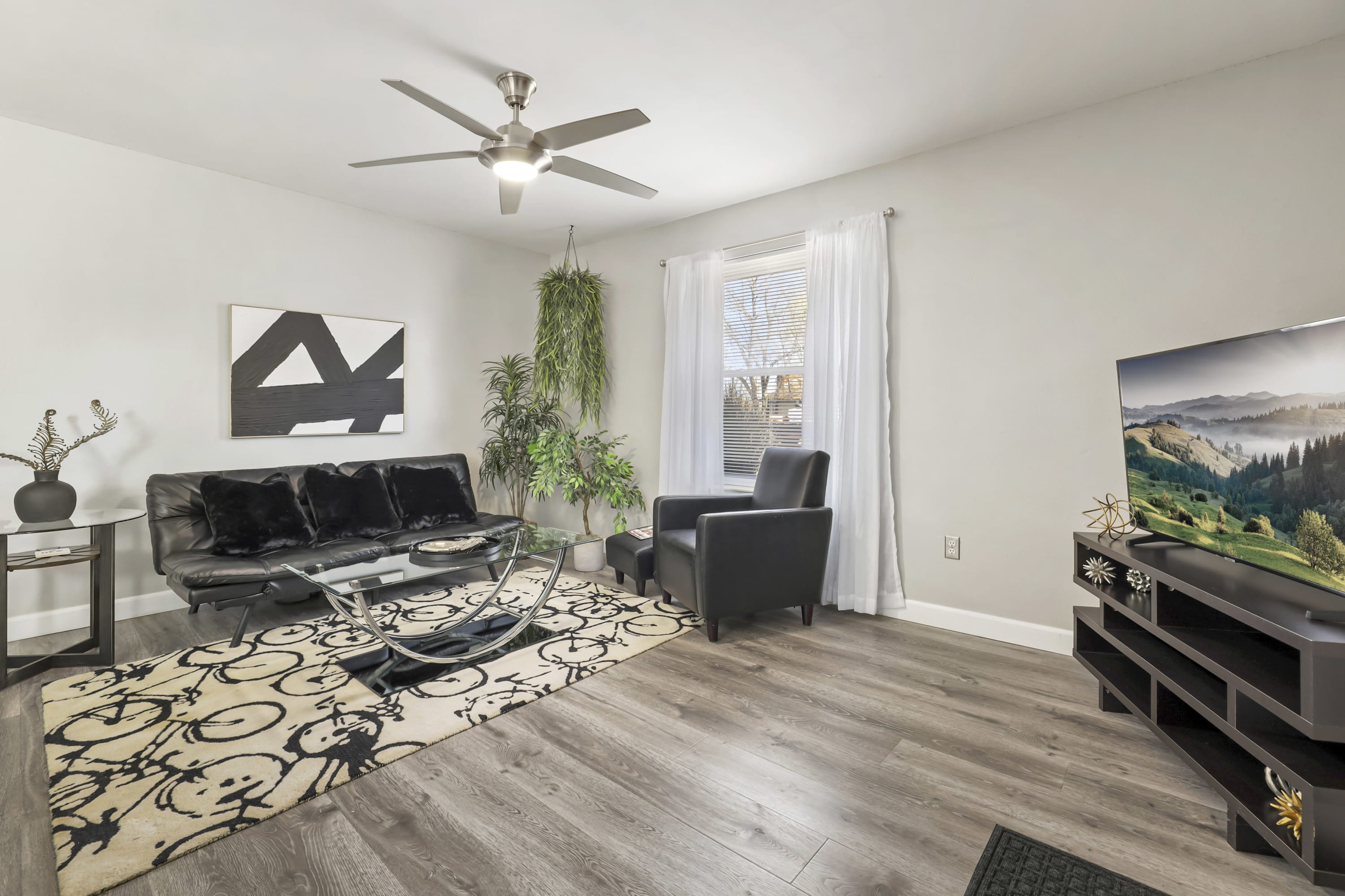 Market District Unit 3 - 1mi to DT Bentonville β Bentonville, AR β vacation rental