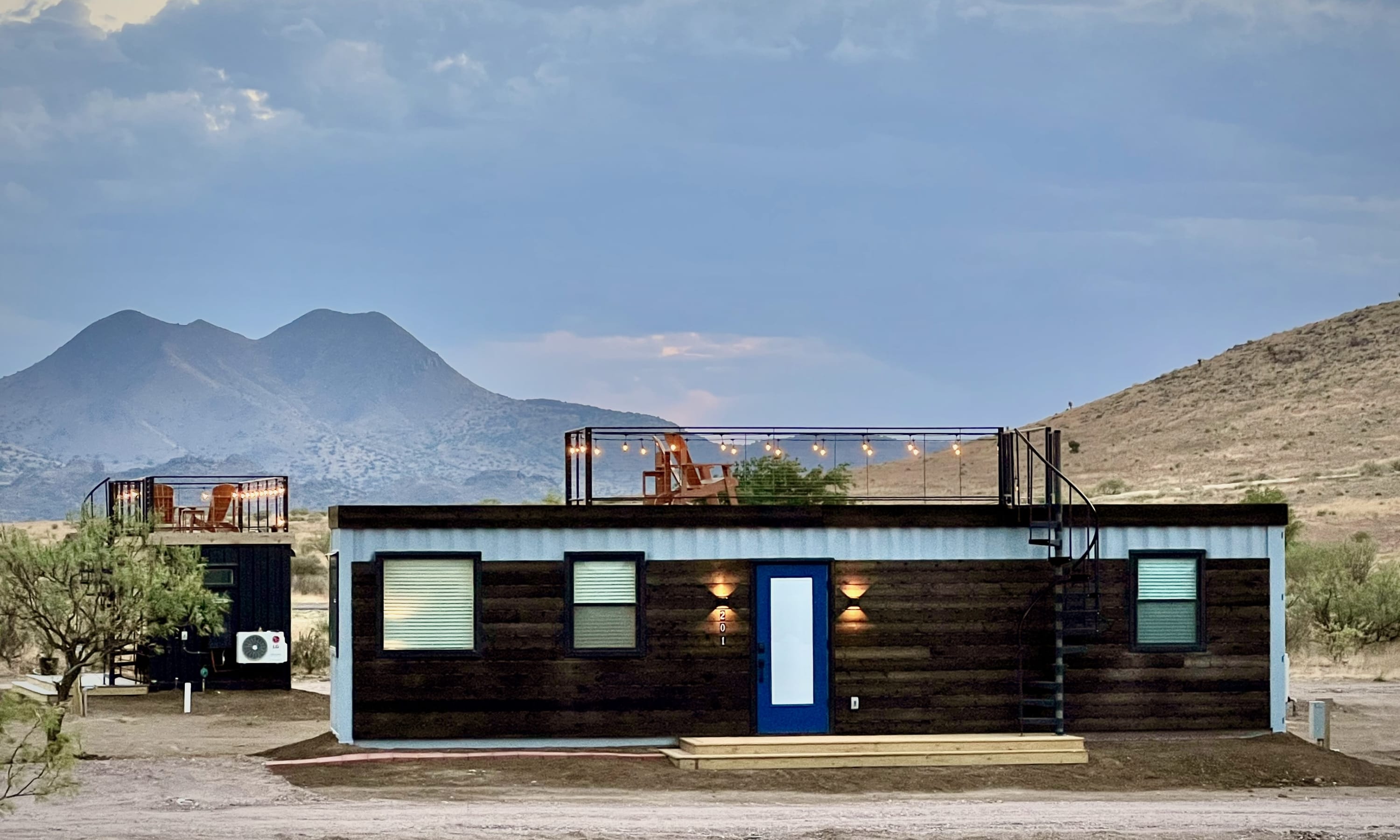 The Longhorn Stunning Container Home-In Alpine — Alpine, TX — vacation rental