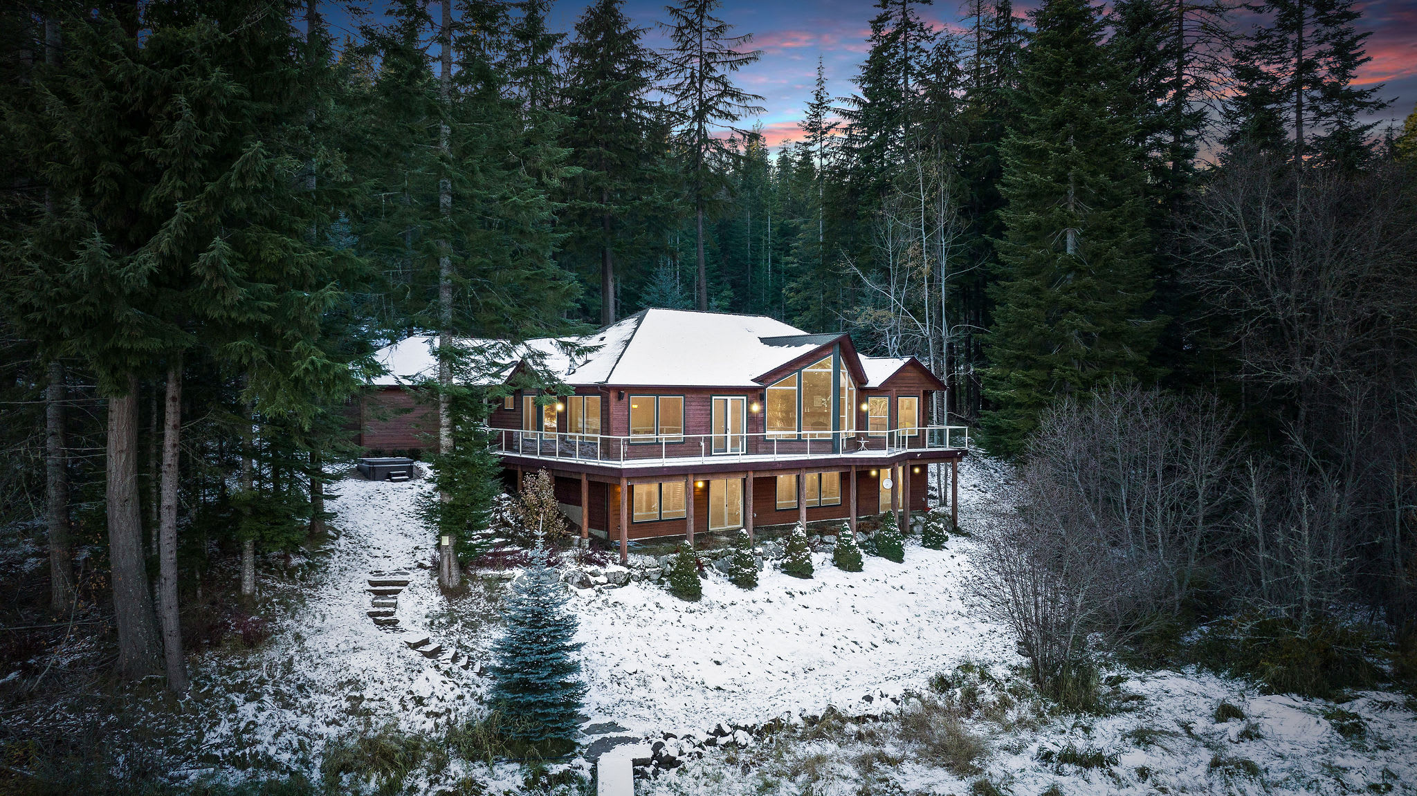Wildcat Creek Lodge | Incredible Waterfront Home on Hayden Lake
