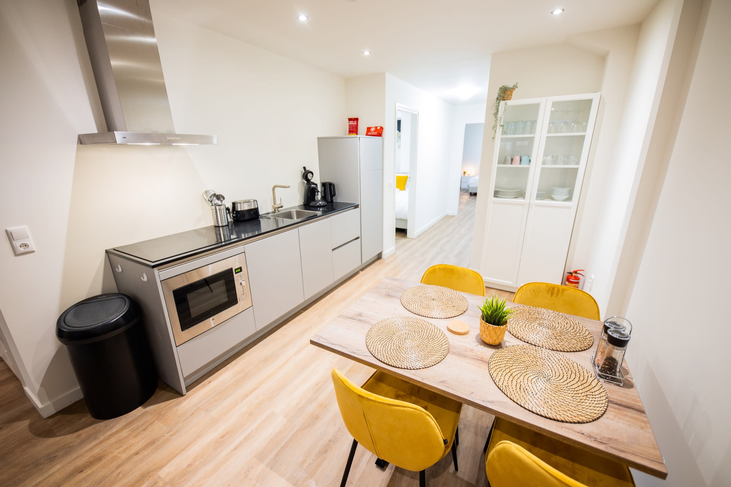 Great 95m2 Two-Bedroom Apartment (WE-39)