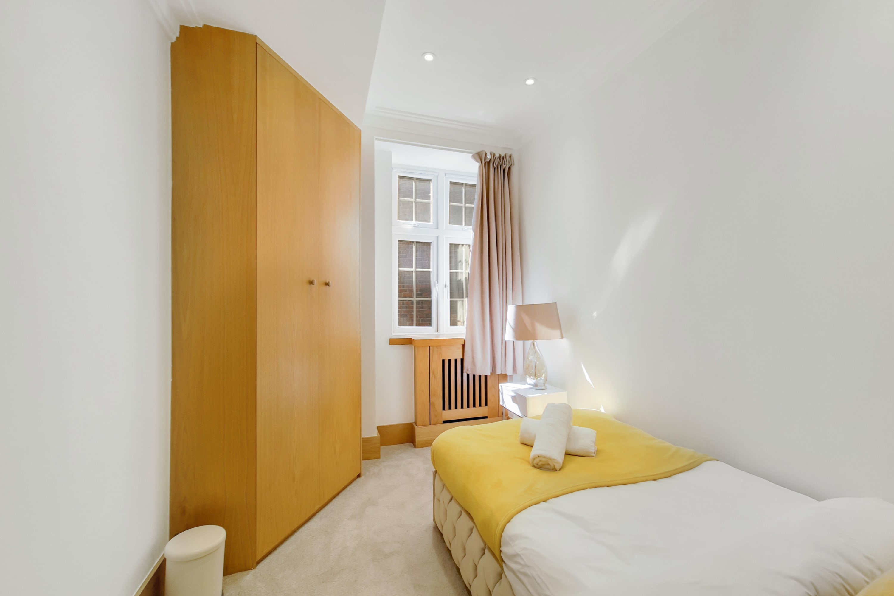 Spacious Knightsbridge Apartment Near Harrods in Brompton Road 88 SW3 1ES - Property image 9 - VivreStays