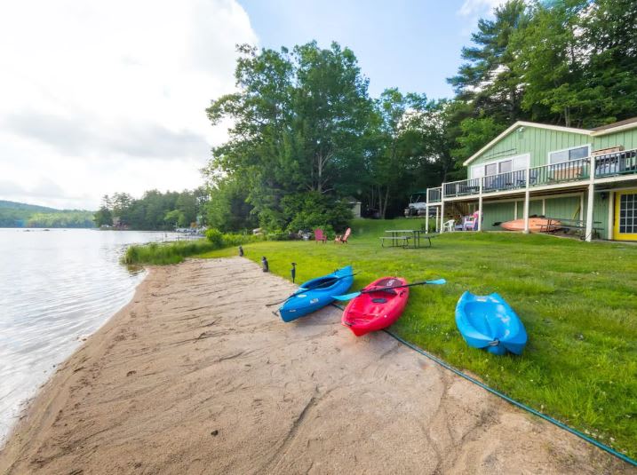 Kayak around the lake and make memories!