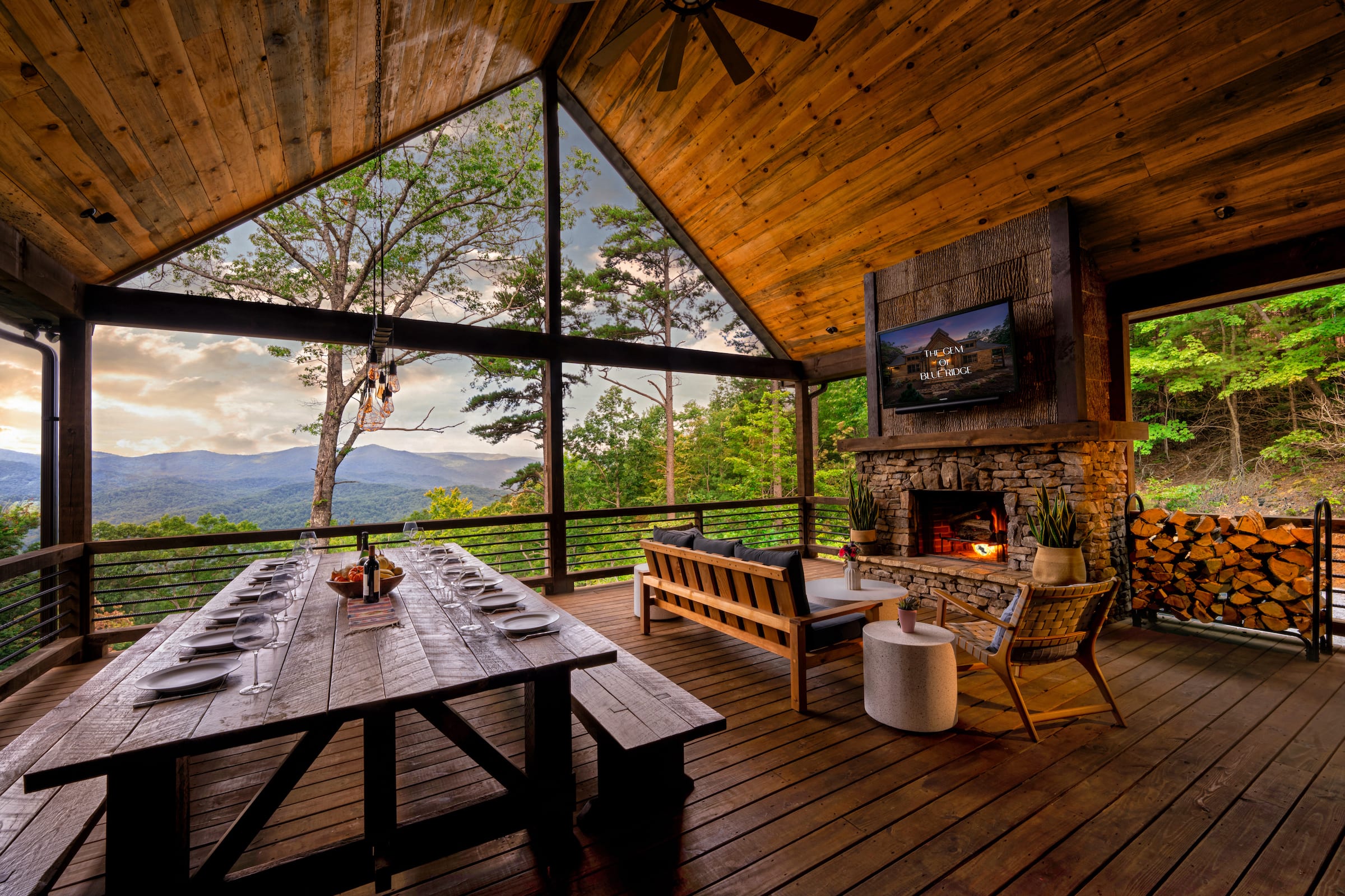 Gem of Blue Ridge | Free Night Offer! — Blue Ridge, GA — vacation rental