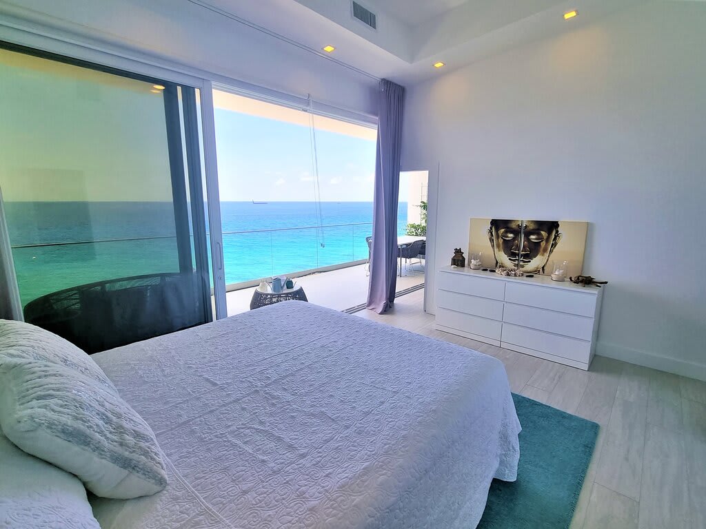 Modern Penthouse Oceanfront 1 Bdr Condo /w  Pool - Foto 1