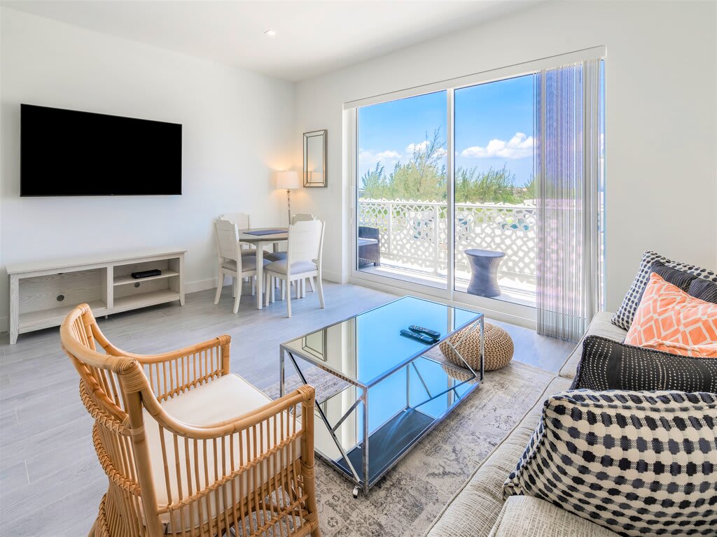 The Grove 1BR Apt /w Rooftop Pool+Onsite Amenities - Photo 1